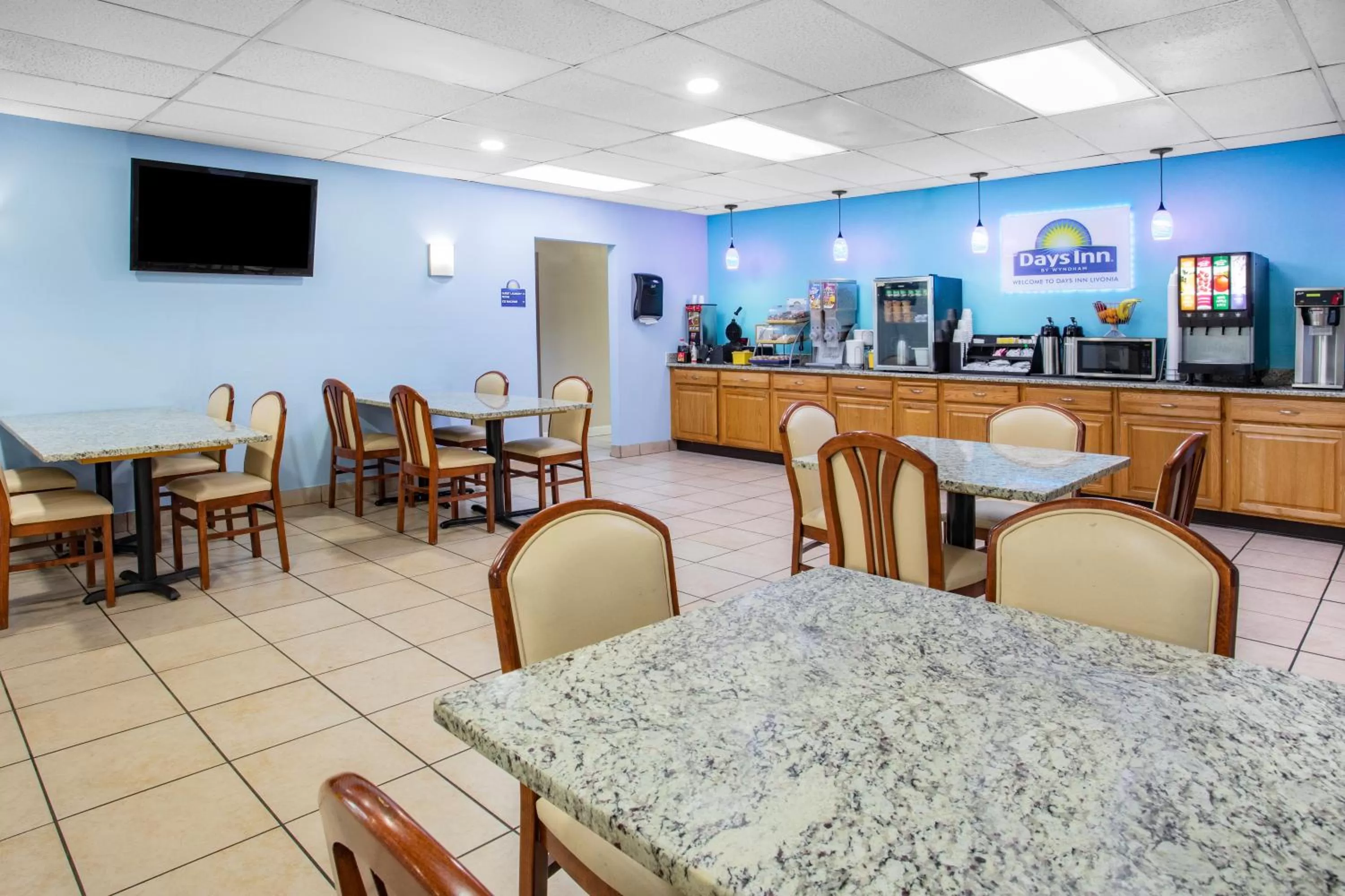 Coffee/tea facilities in Days Inn by Wyndham Livonia Canton Detroit