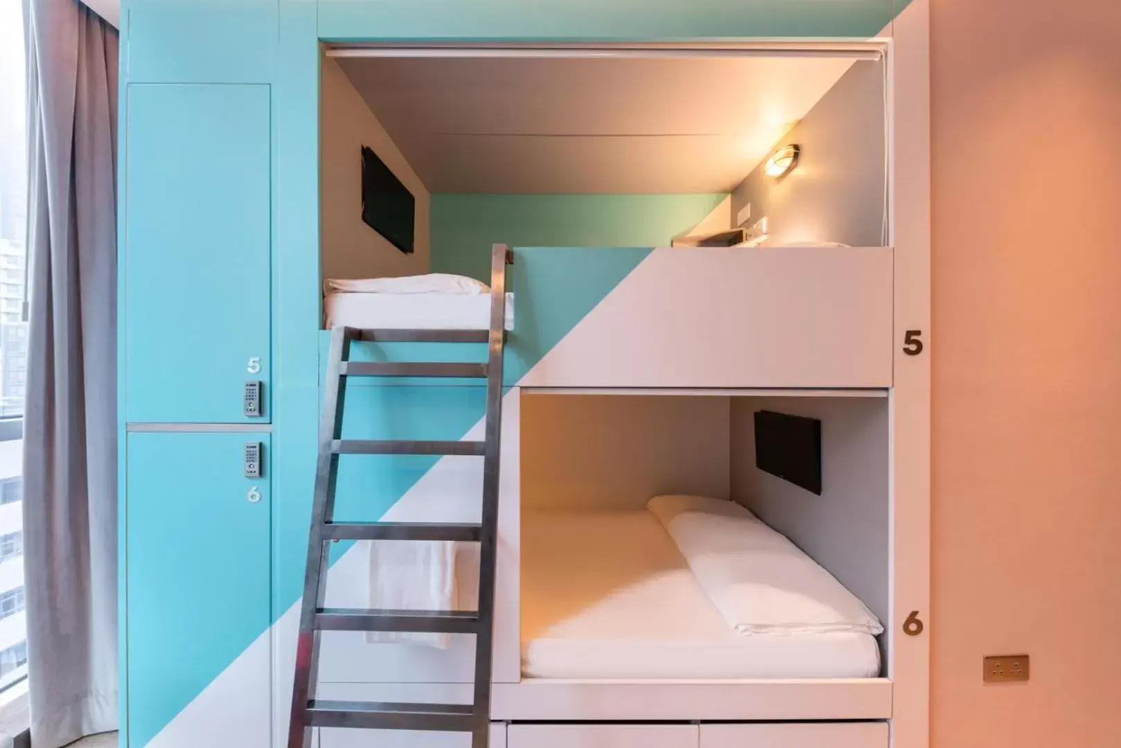 Bedroom, Bunk Bed in The Sheung Wan by Ovolo