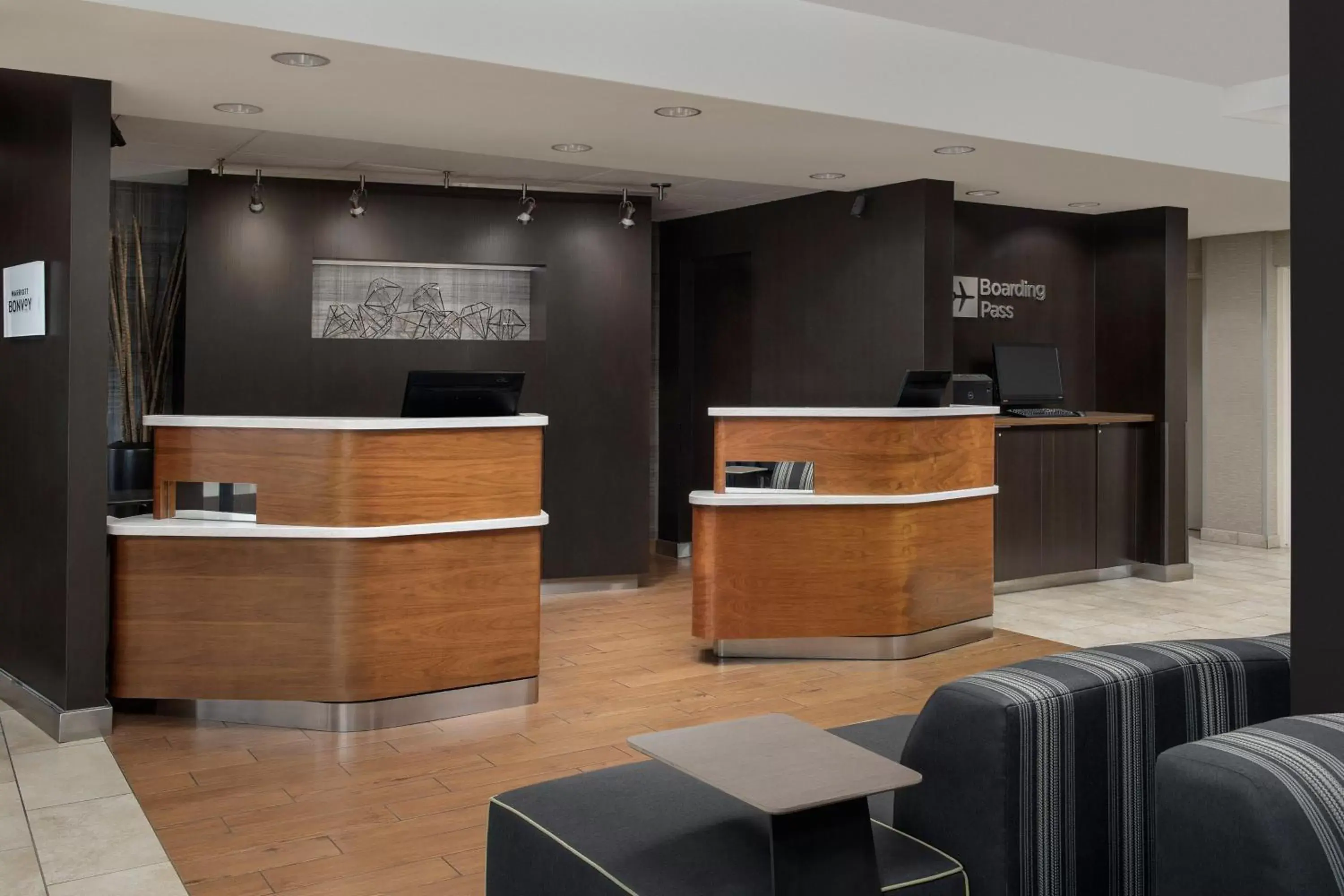 Lobby or reception, Lobby/Reception in Courtyard by Marriott Portland Tigard