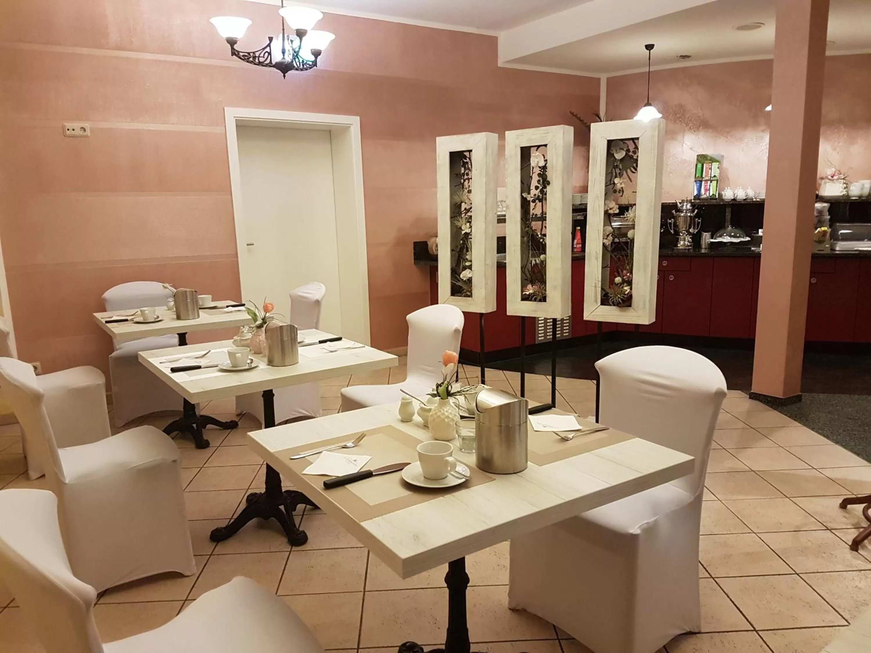 Restaurant/places to eat in Teichhotel