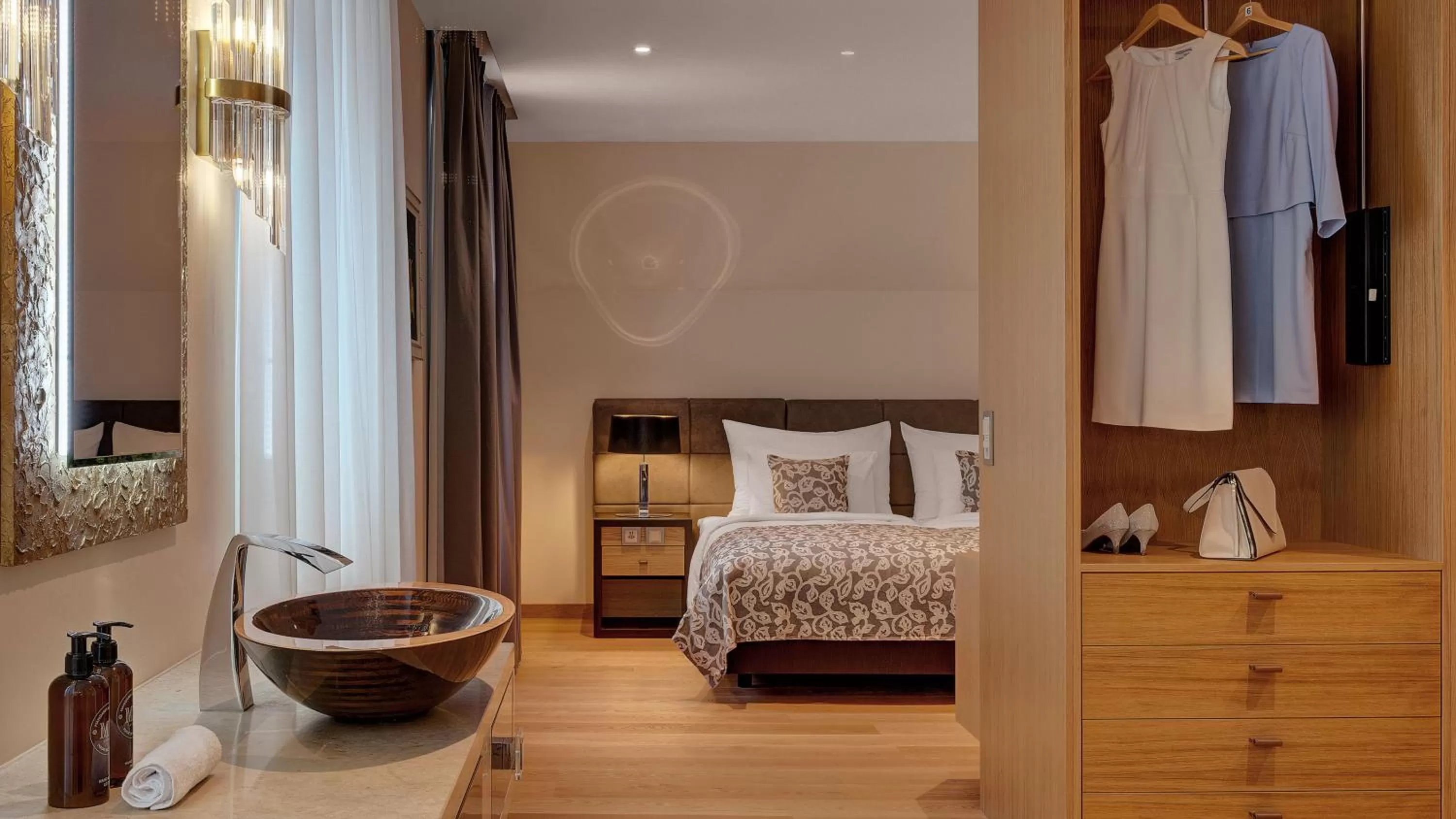 Bed in Hotel Alte Post Bonaduz