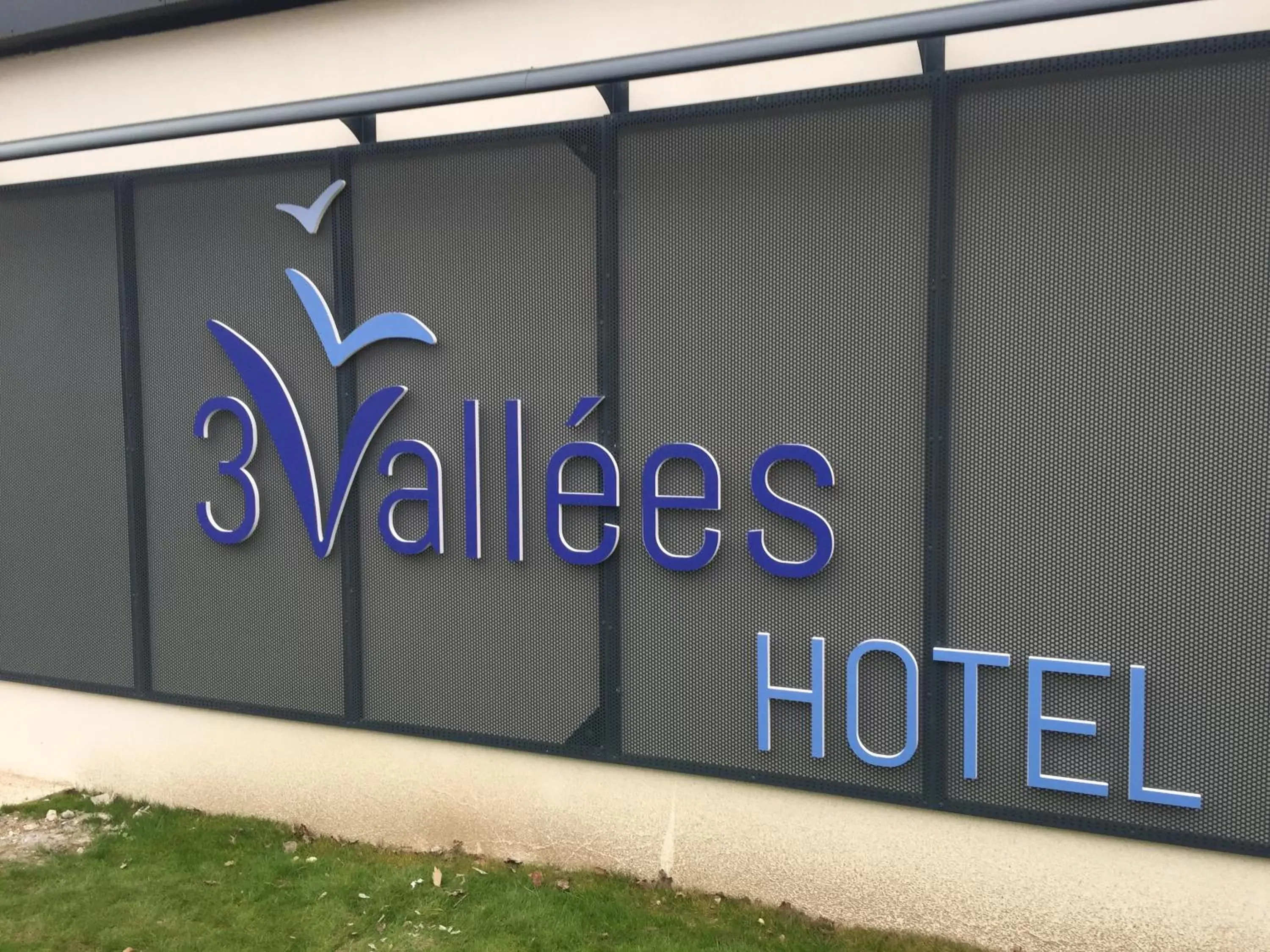 Facade/entrance, Property Logo/Sign in HOTEL LES 3 VALLÉES