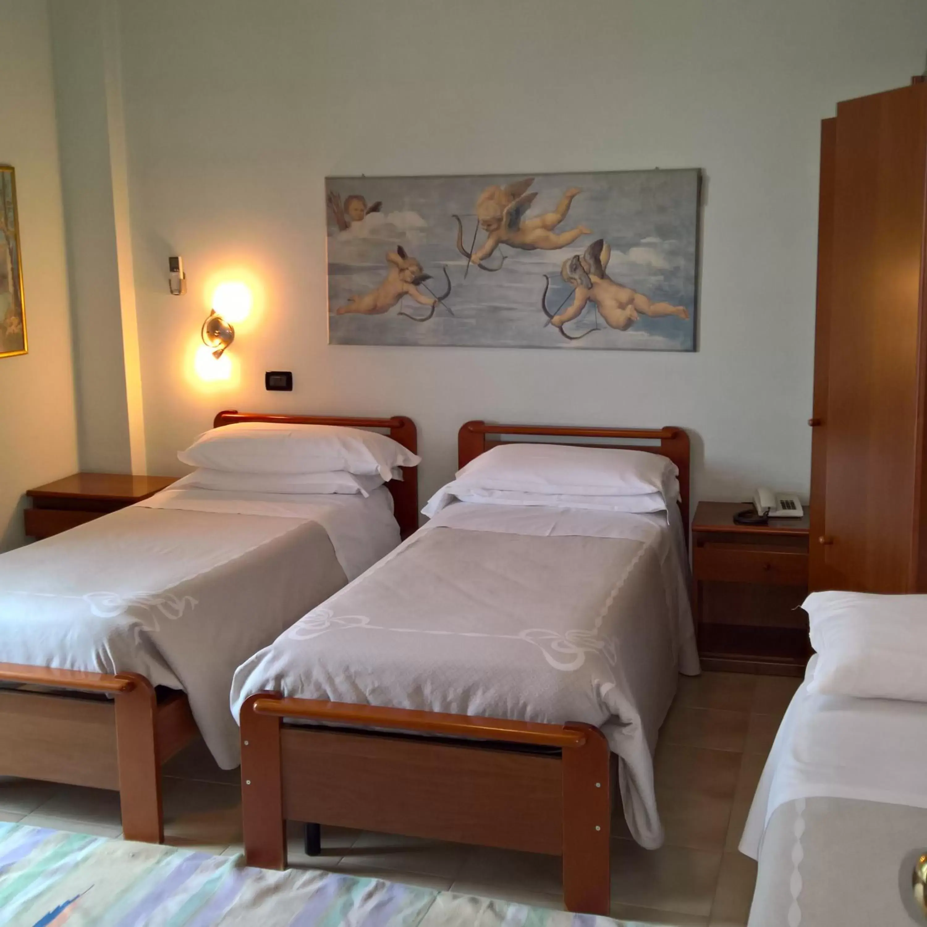 Photo of the whole room, Bed in Hotel La Rotonda