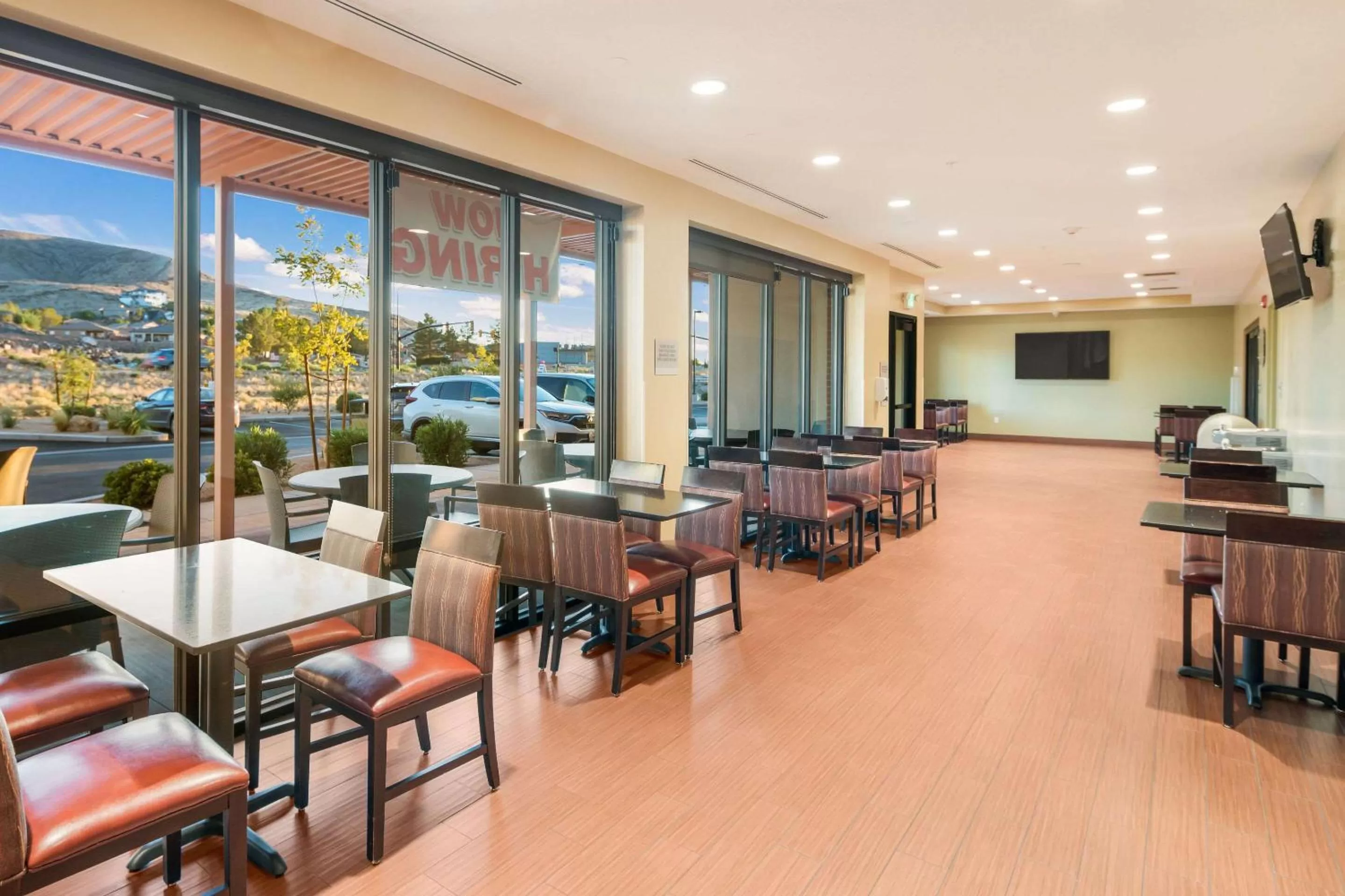 Restaurant/places to eat in Sleep Inn & Suites Hurricane Zion Park Area