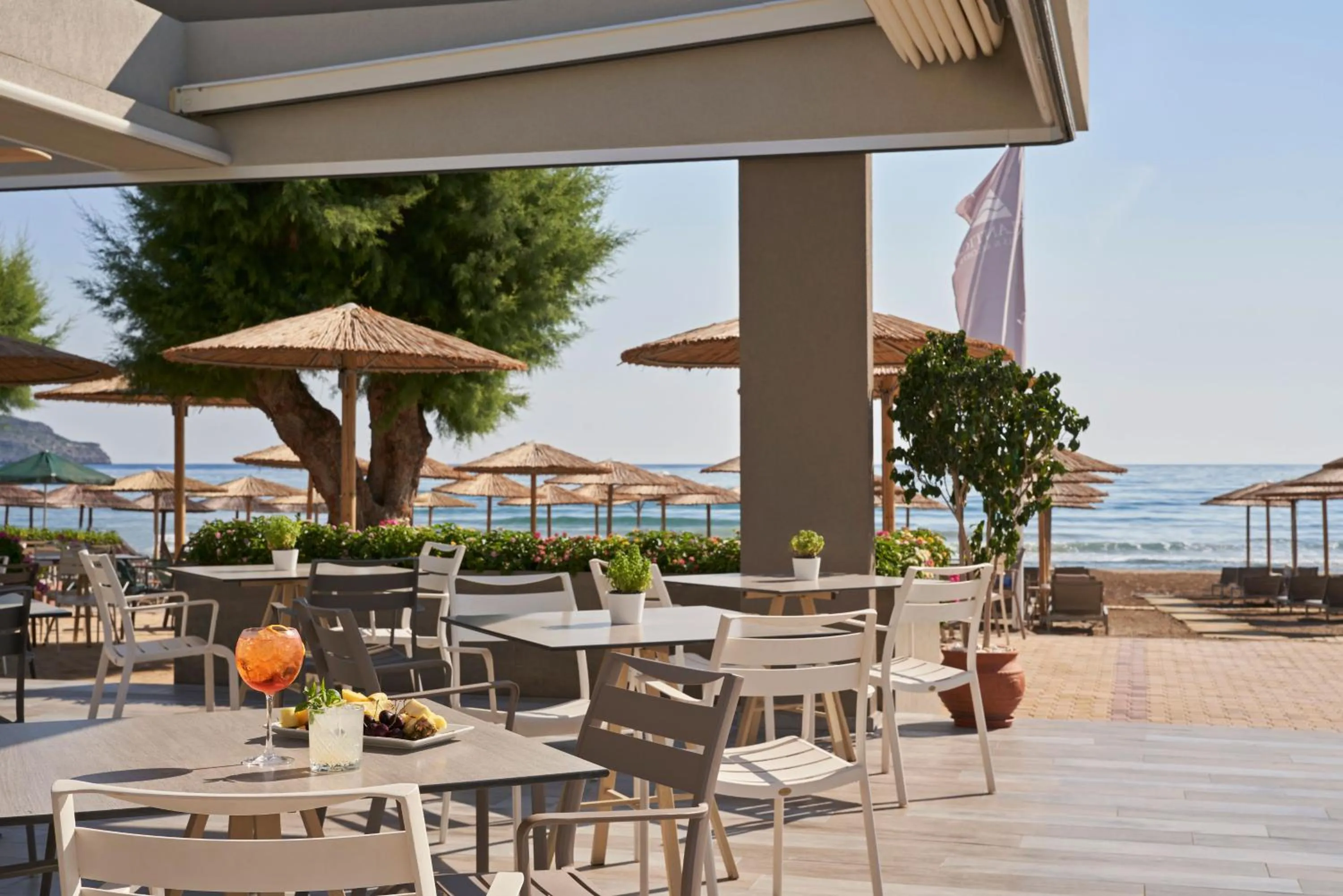 Restaurant/places to eat in Atlantica Amalthia Beach Hotel - Adults Only