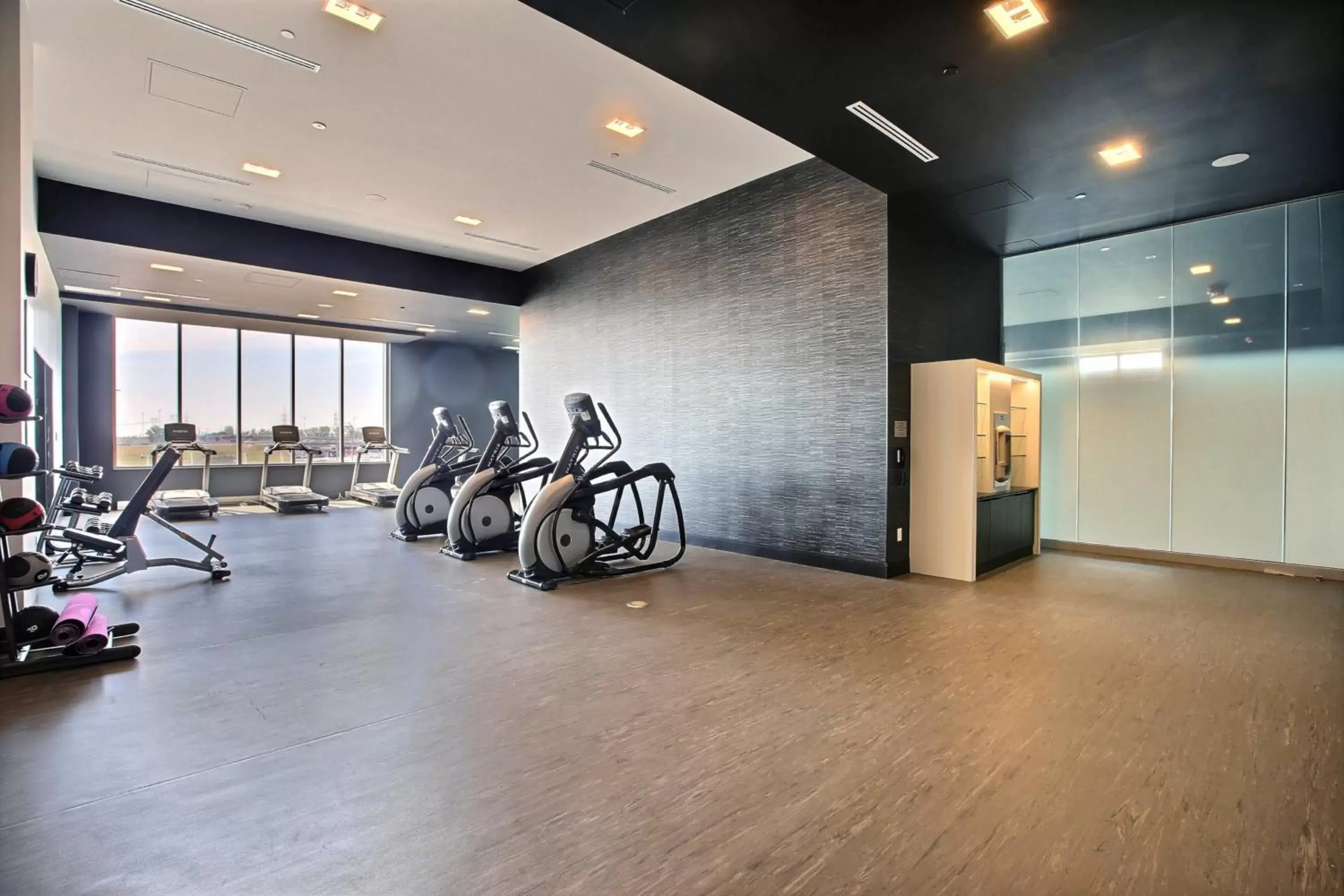 Fitness centre/facilities, Fitness Center/Facilities in Courtyard by Marriott Montreal Brossard