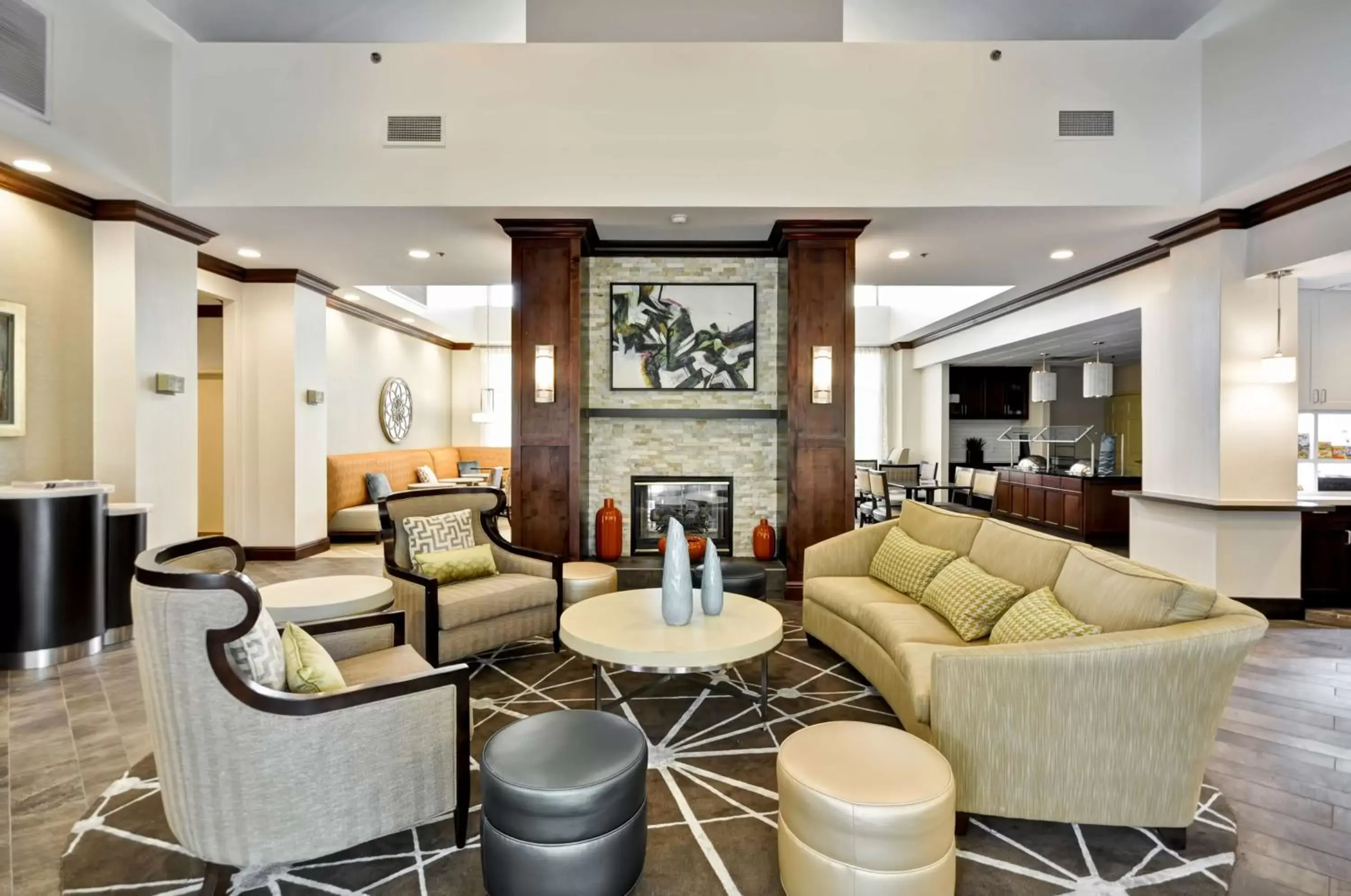 Lobby or reception, Lounge/Bar in Homewood Suites by Hilton Augusta