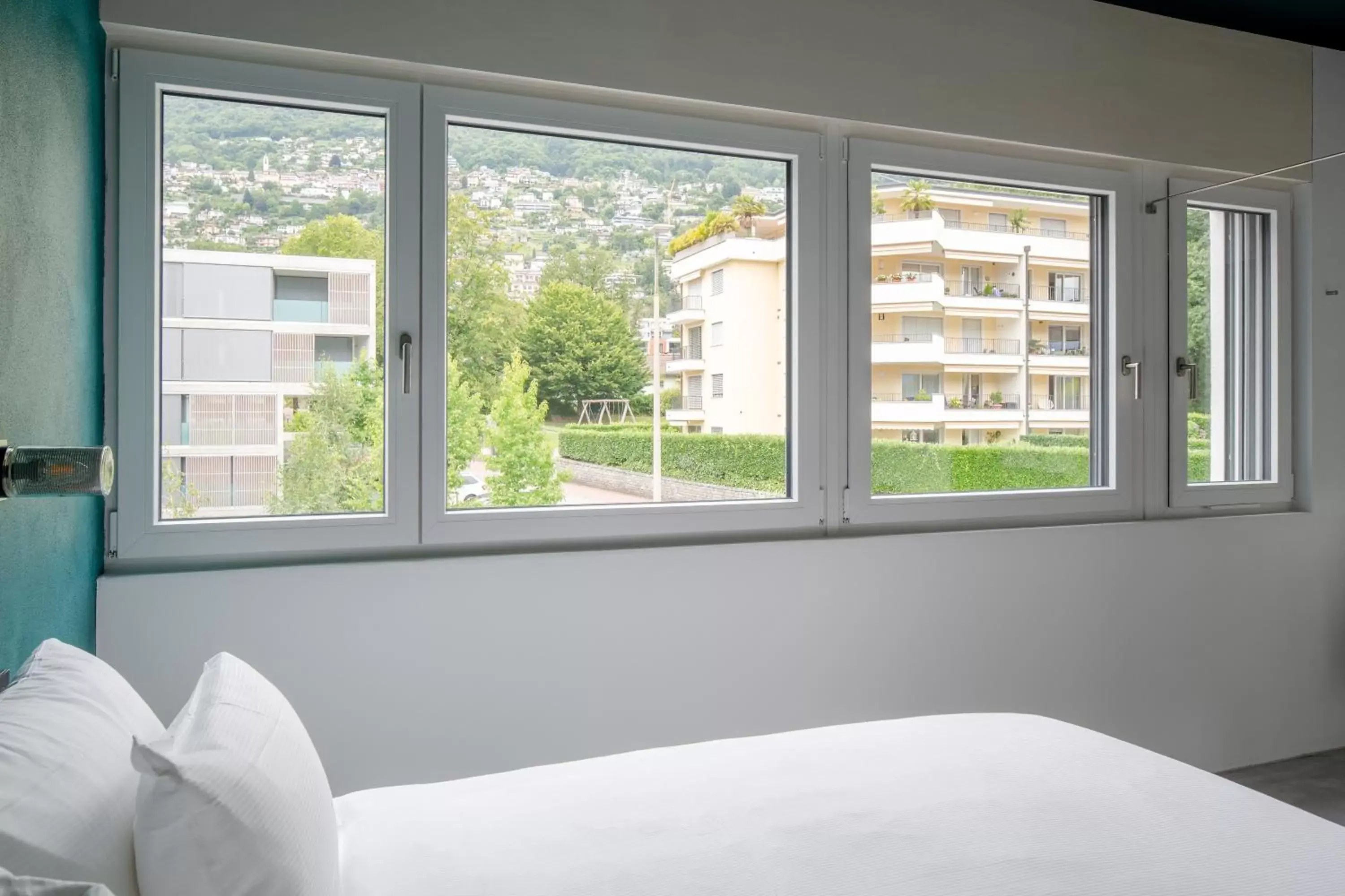 Mountain view, Bed in Riva Rooms & Studios - Check-In 24hr
