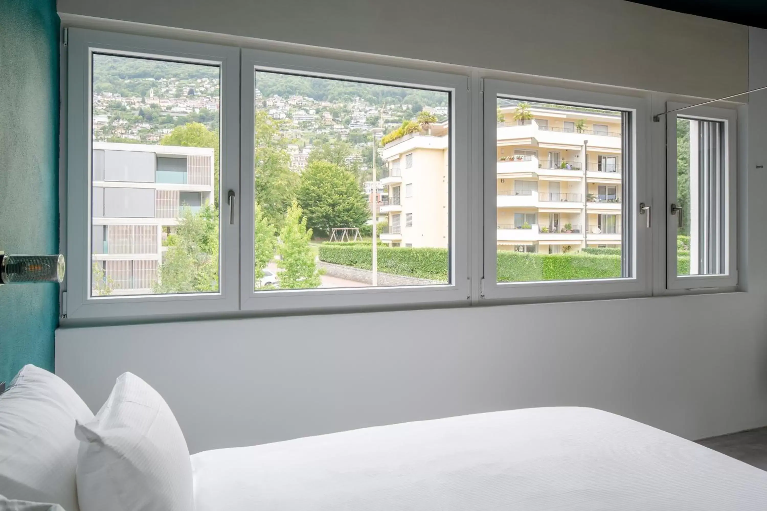 Mountain view, Bed in Riva Rooms & Studios - Check-In 24hr Mountain view, Bed in Riva Rooms & Studios - Check-In 24hr