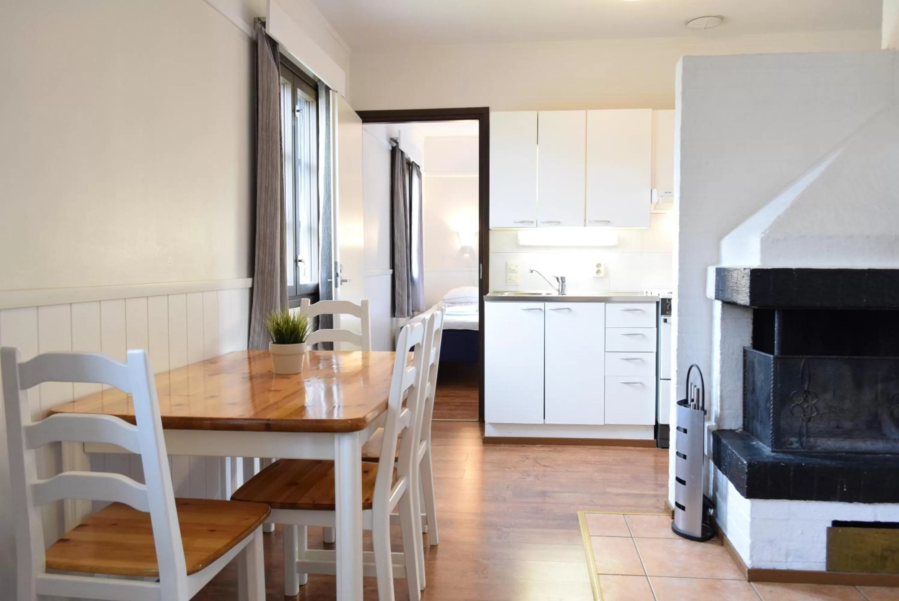 Dining area in Visulahti Cottages