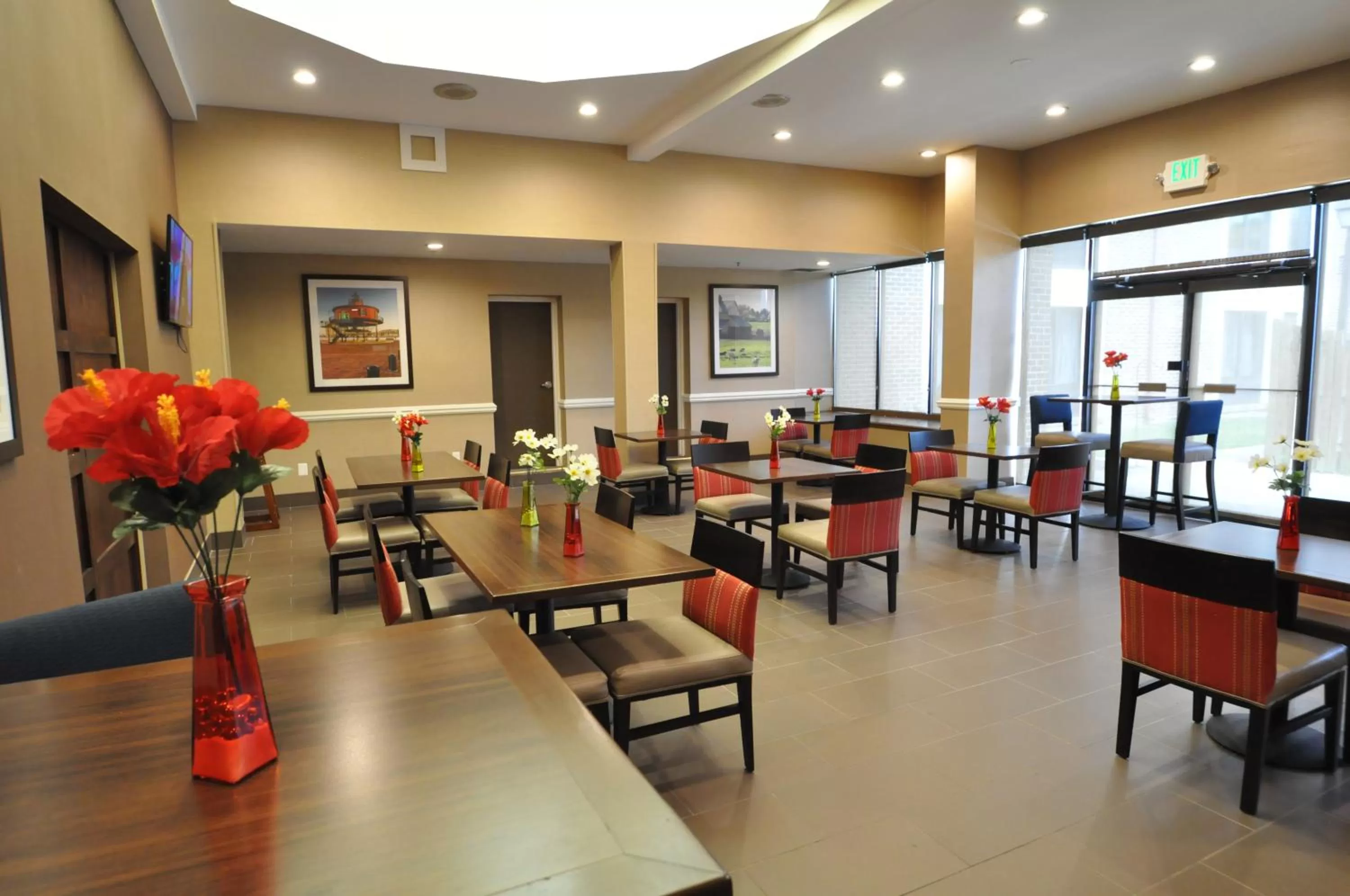 Restaurant/places to eat in Comfort Inn & Suites Aberdeen