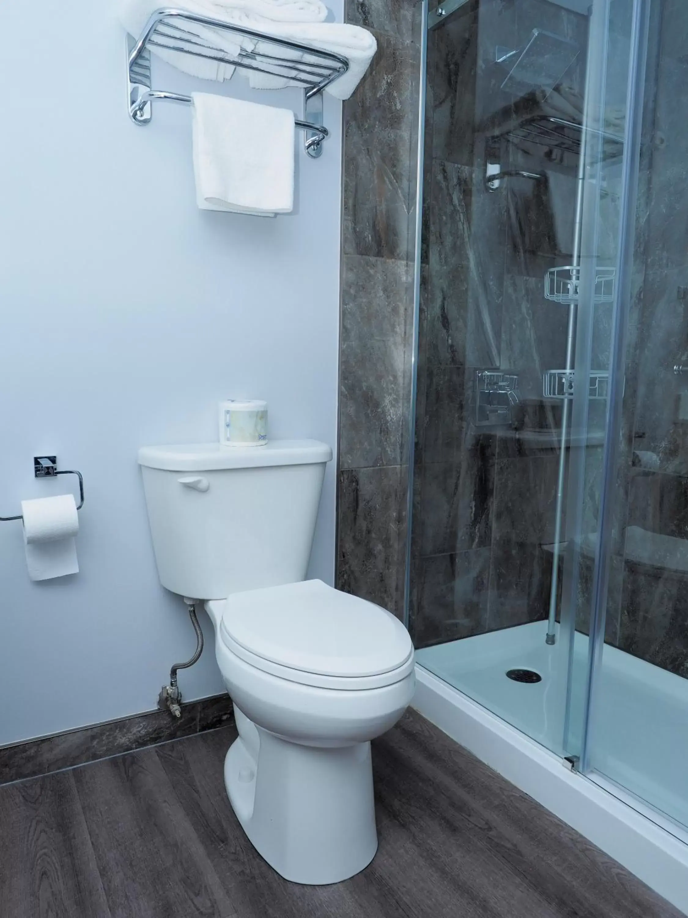 Bedroom, Bathroom in Argyll Plaza Hotel