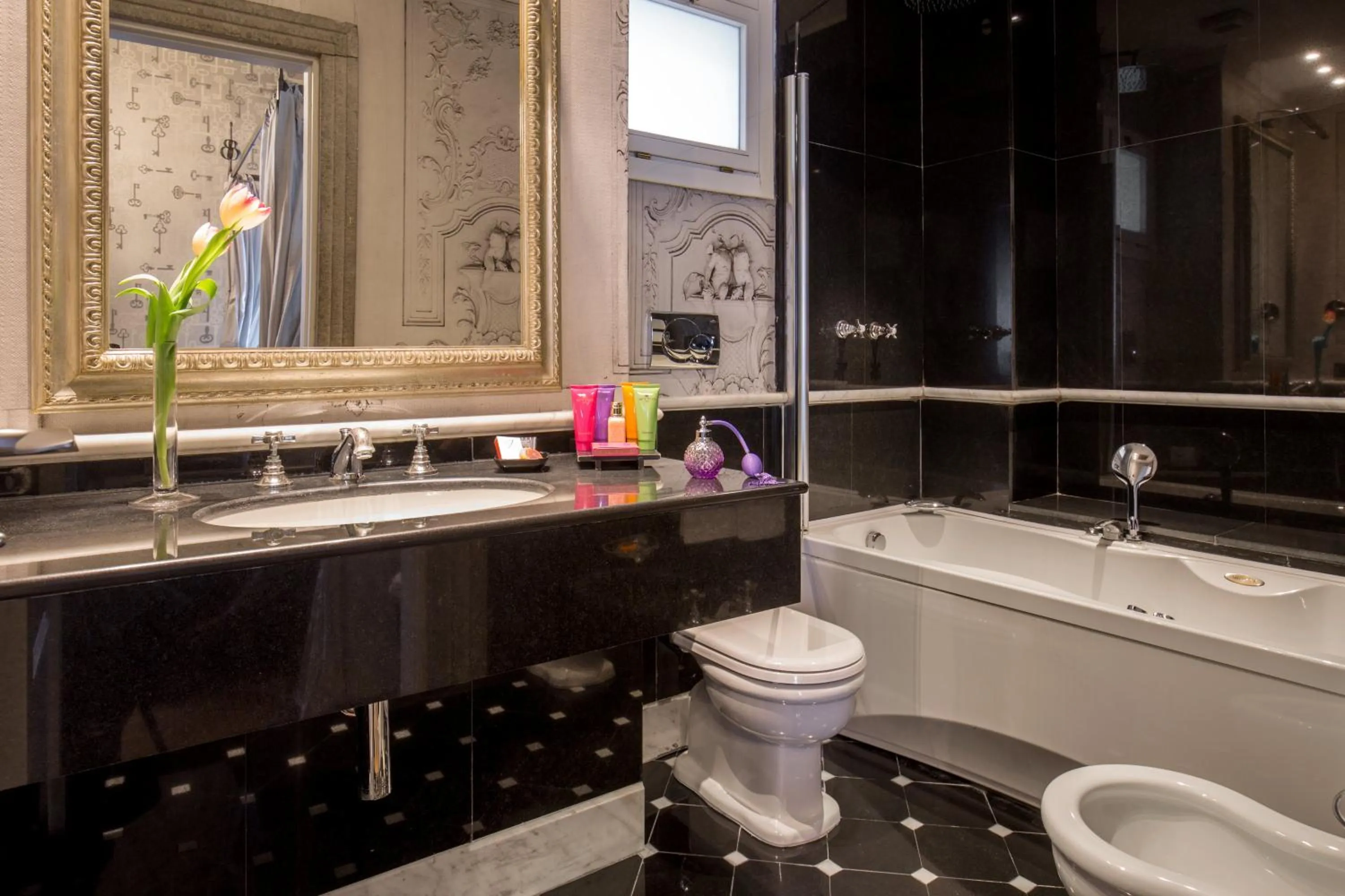 The Inn at the Roman Forum Luxury Collection - The Inn At The Roman Forum