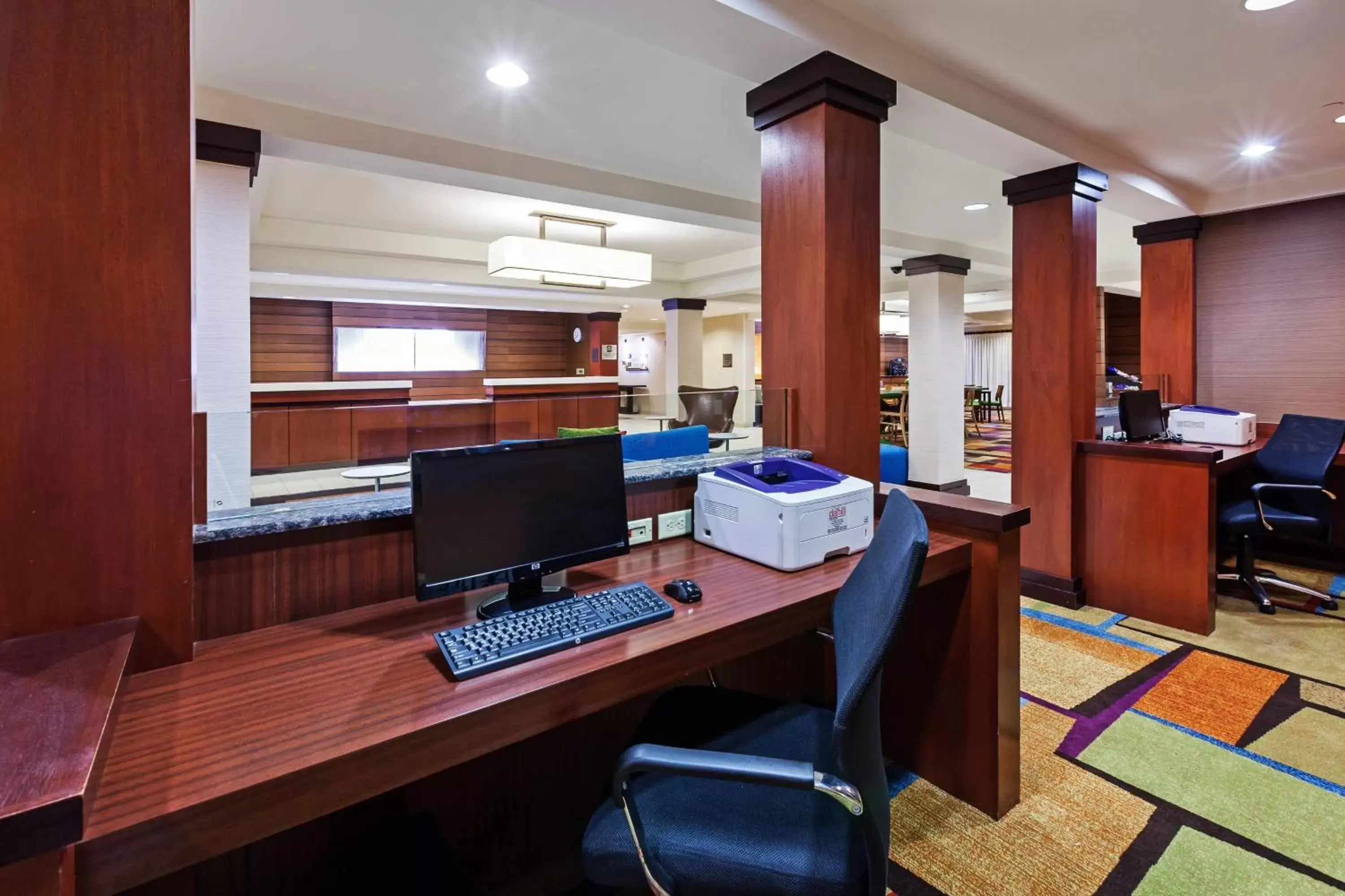 Business facilities in Fairfield Inn and Suites by Marriott Austin Northwest/The Domain Area