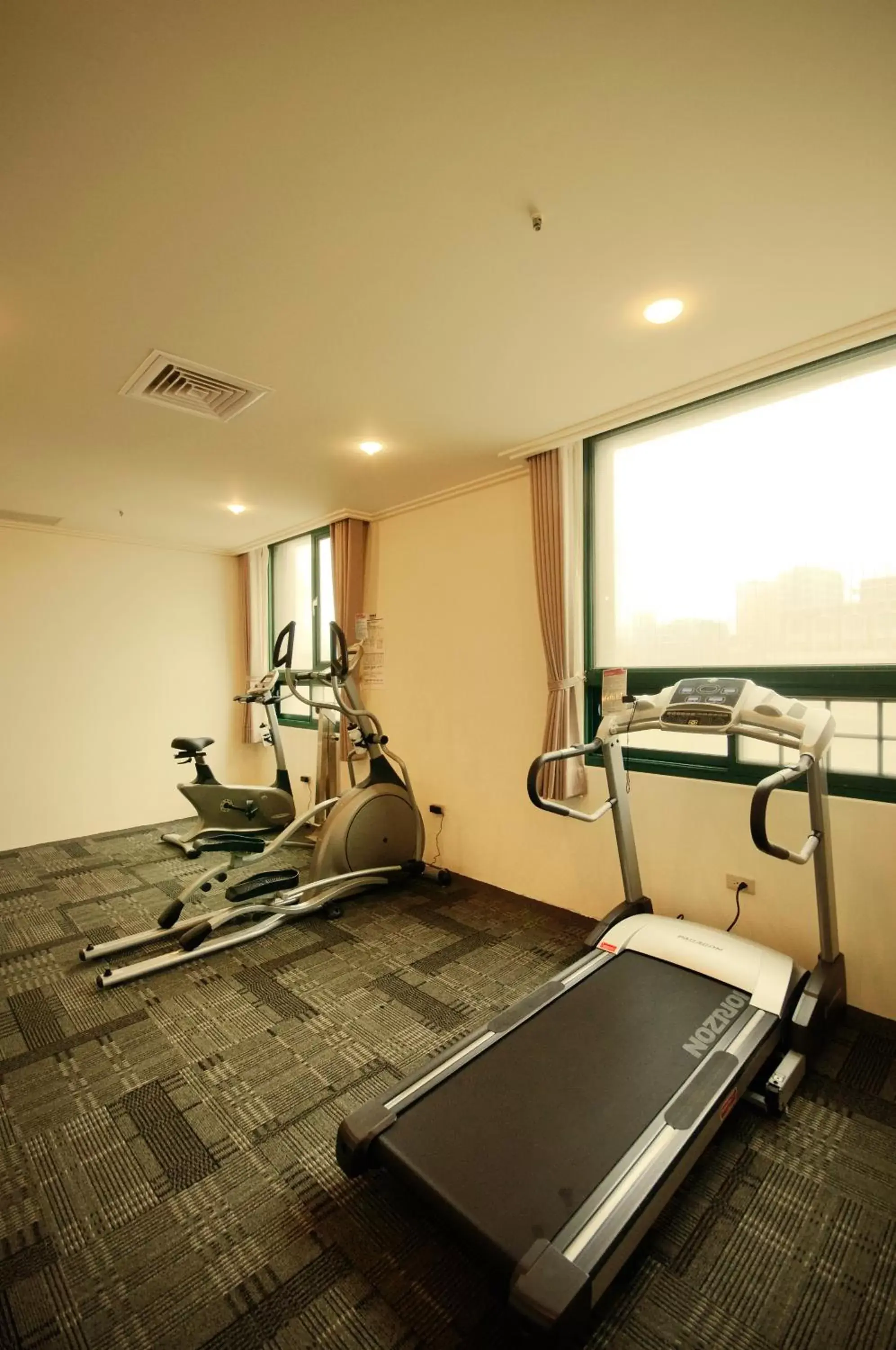 Fitness centre/facilities, Fitness Center/Facilities in Yaling Hotel