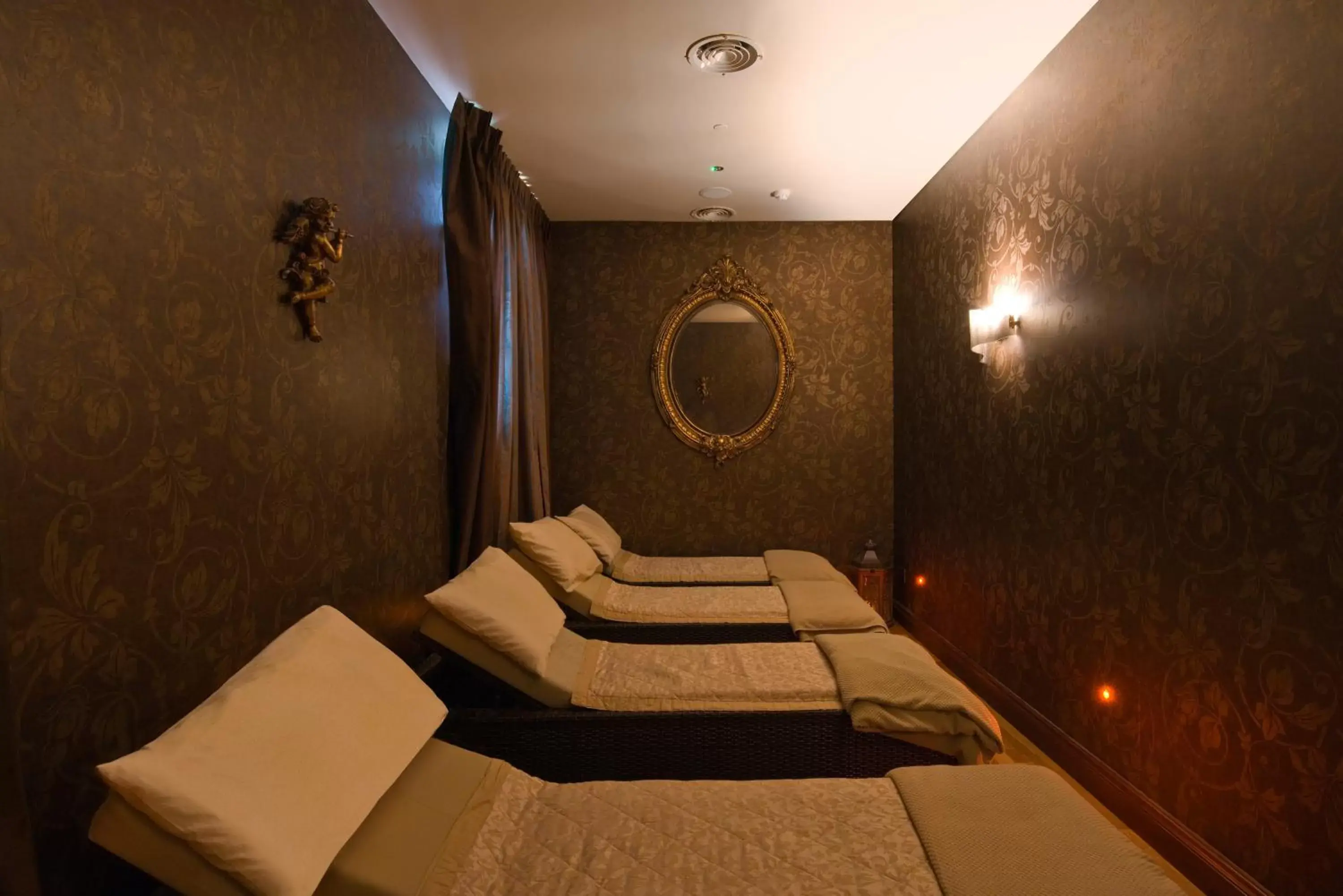 Spa and wellness centre/facilities, Bed in Canal Court