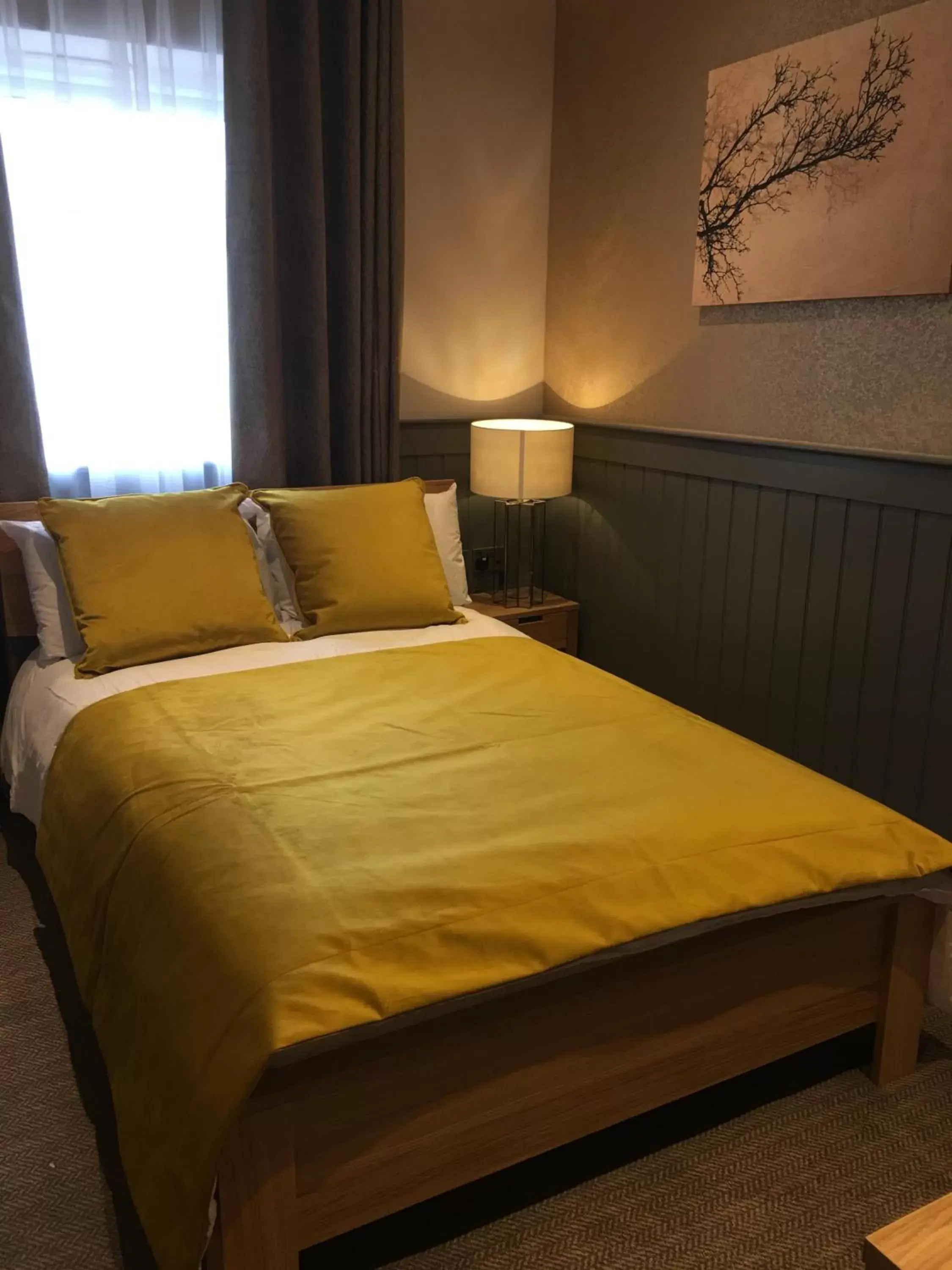 Bed in The Tower Arms Hotel