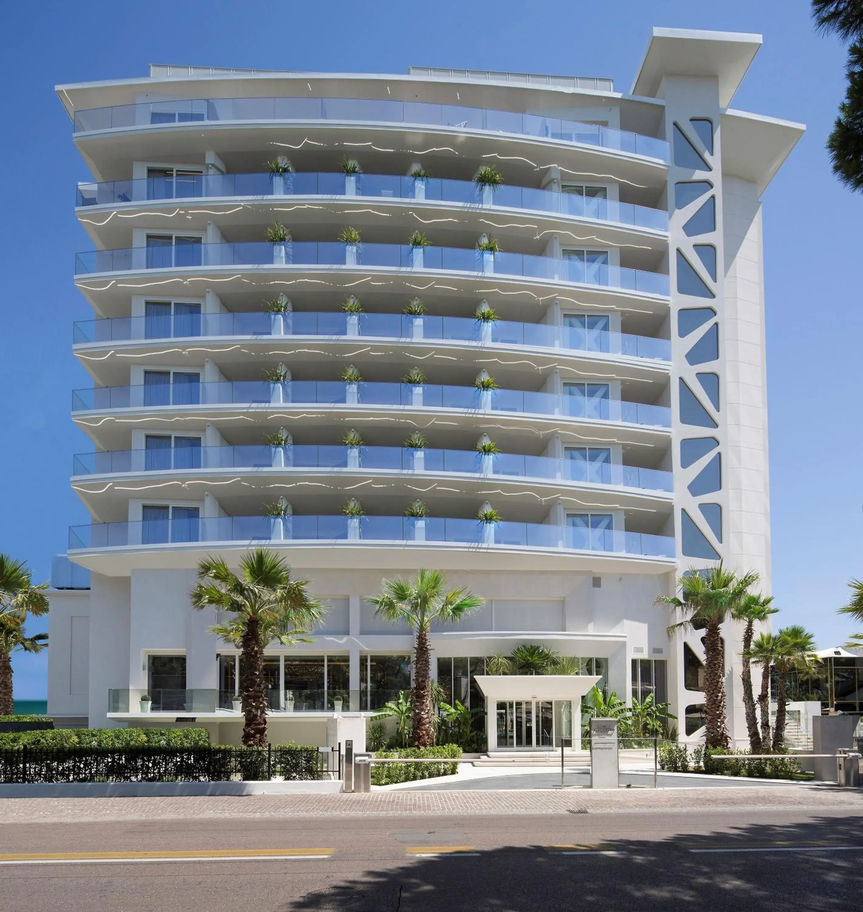 Facade/entrance, Property Building in Hotel Sporting