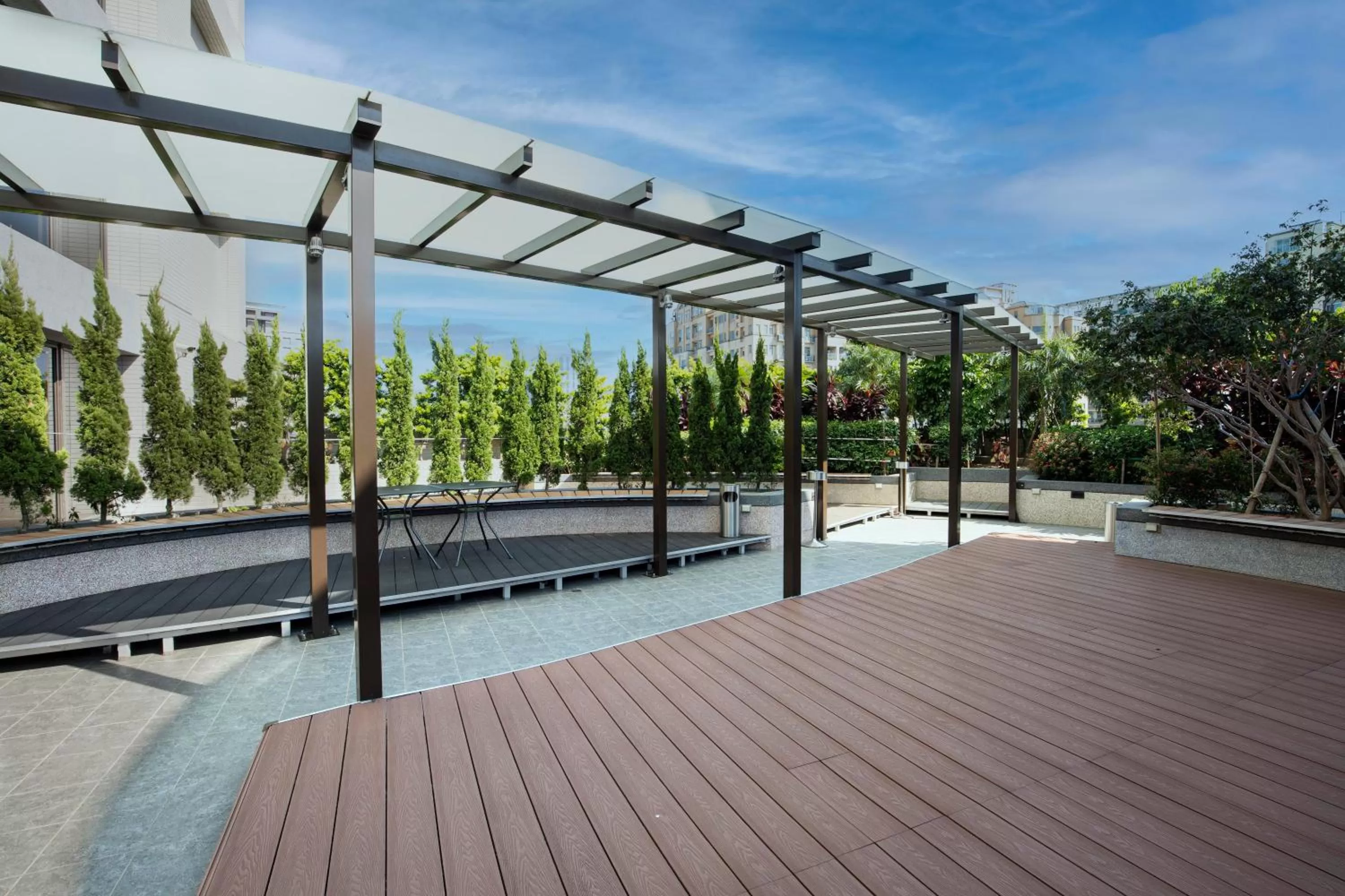 Garden in Darlon Hotel