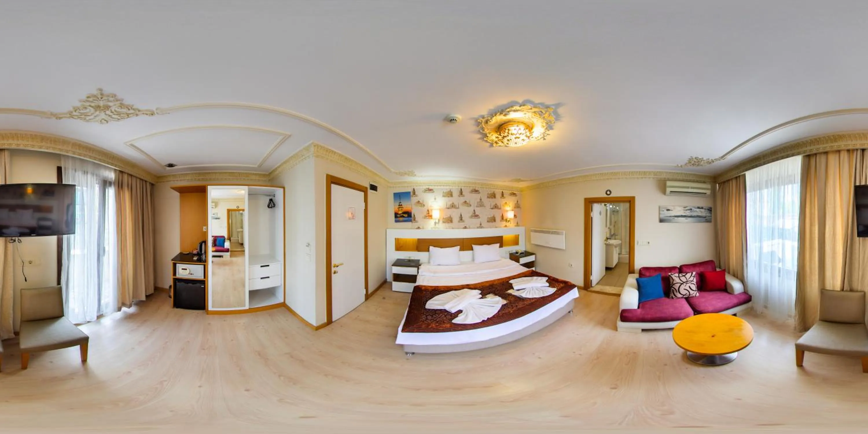 Bed in Tayahatun Hotel