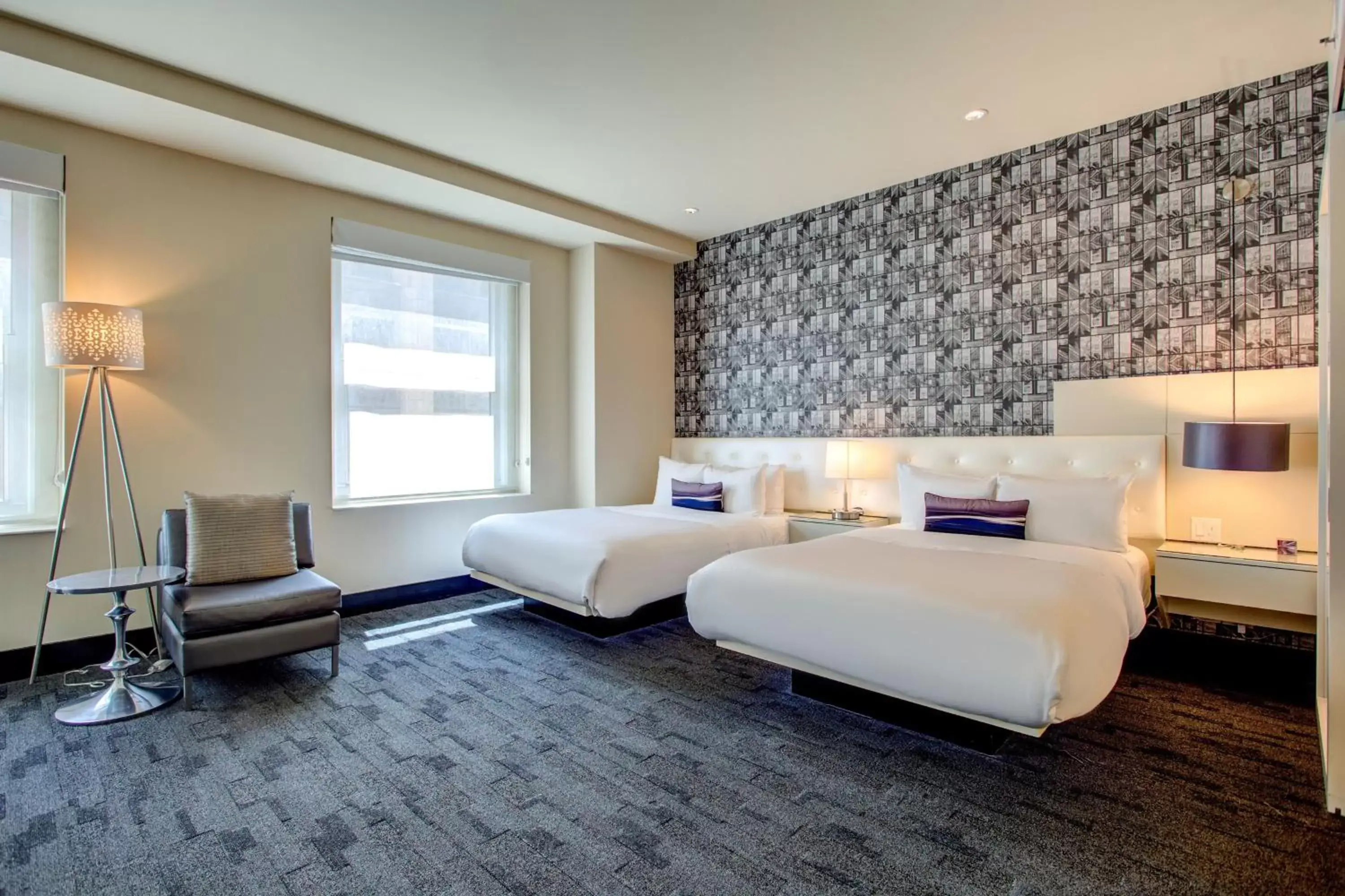 Photo of the whole room, Bed in W Chicago - City Center