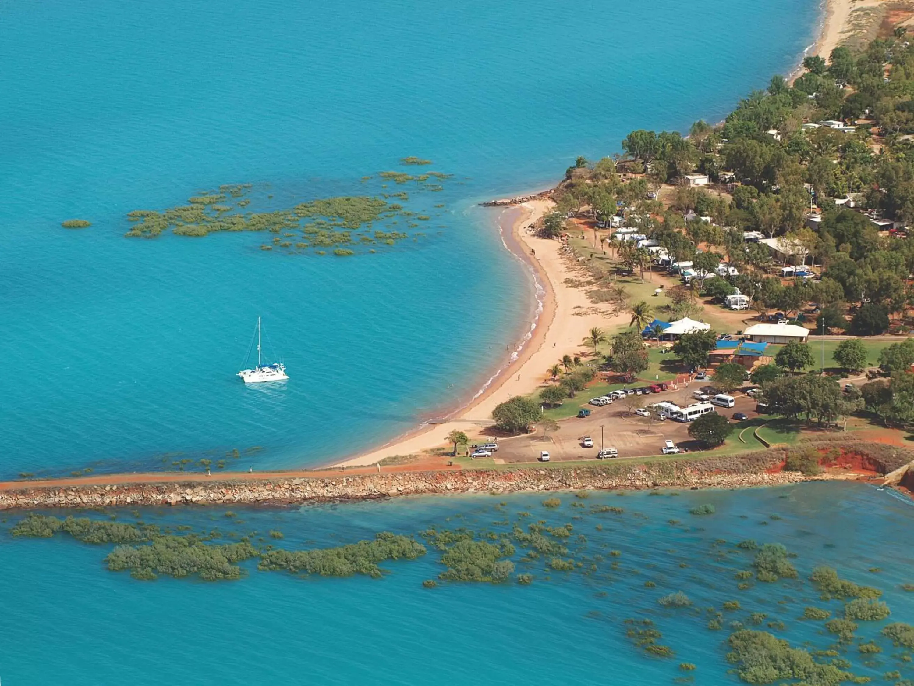 Beach, Bird's-eye View in Oaks Broome Hotel