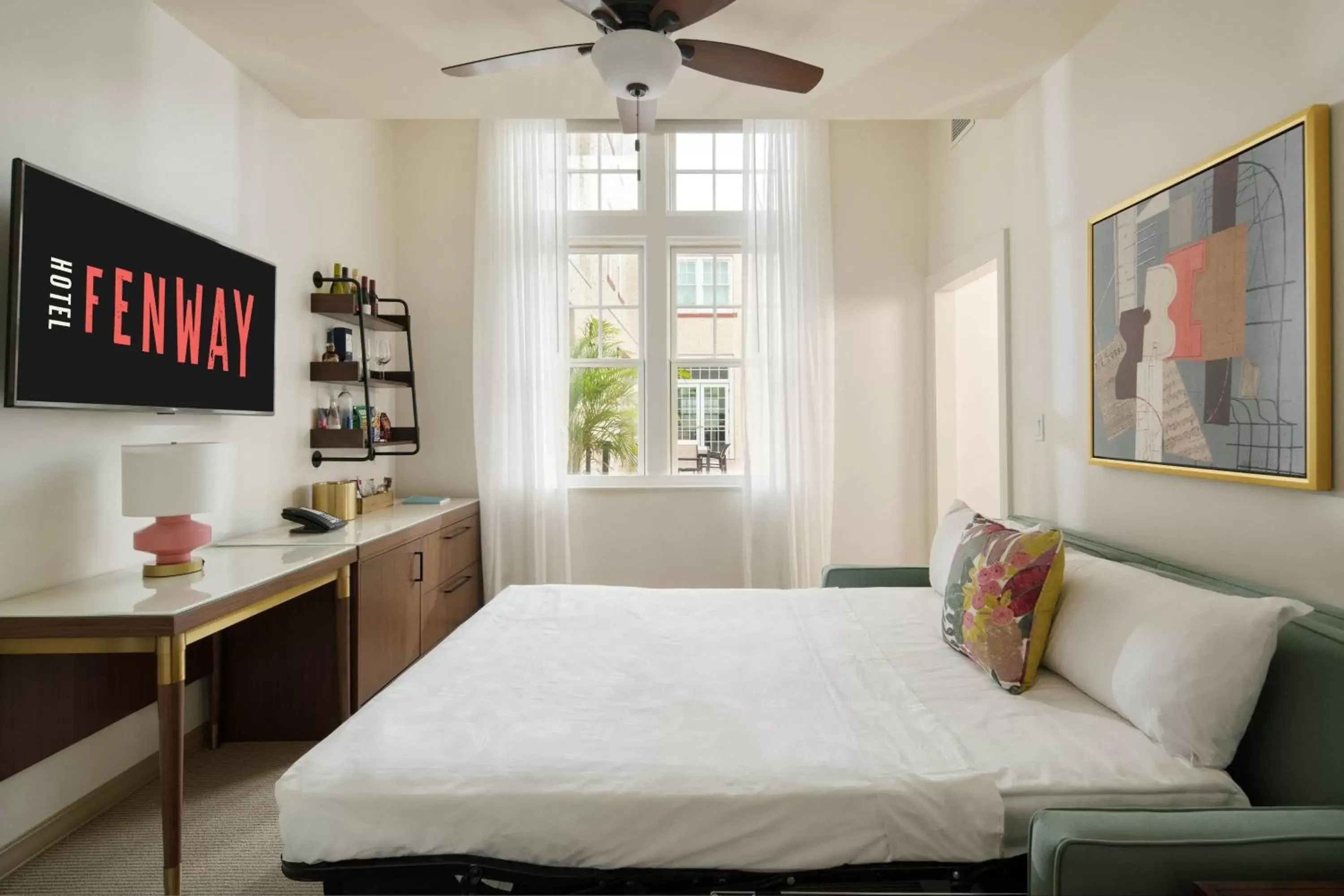 Bedroom in Fenway Hotel, Autograph Collection