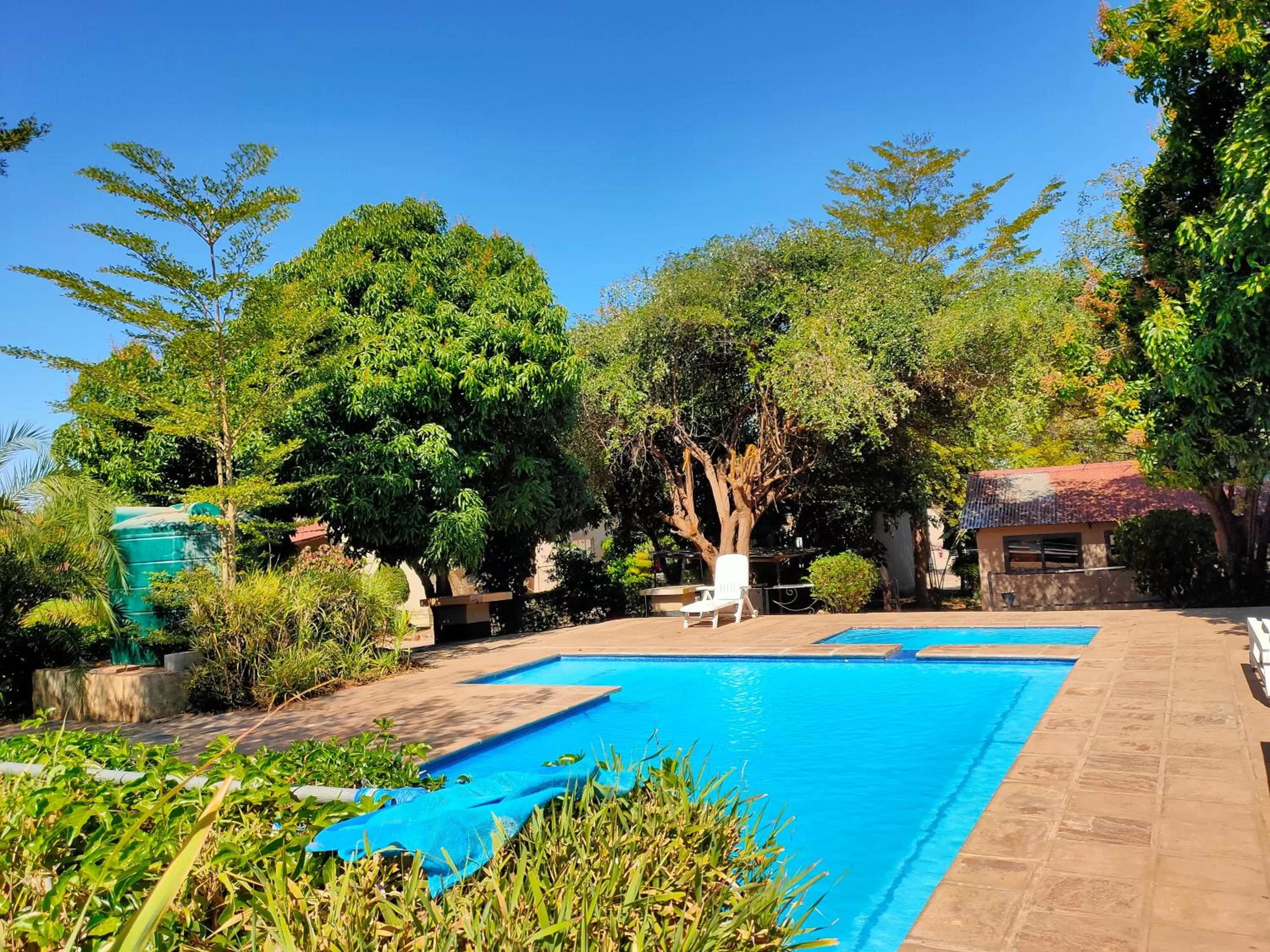 Pool view in Golden Days Lodge