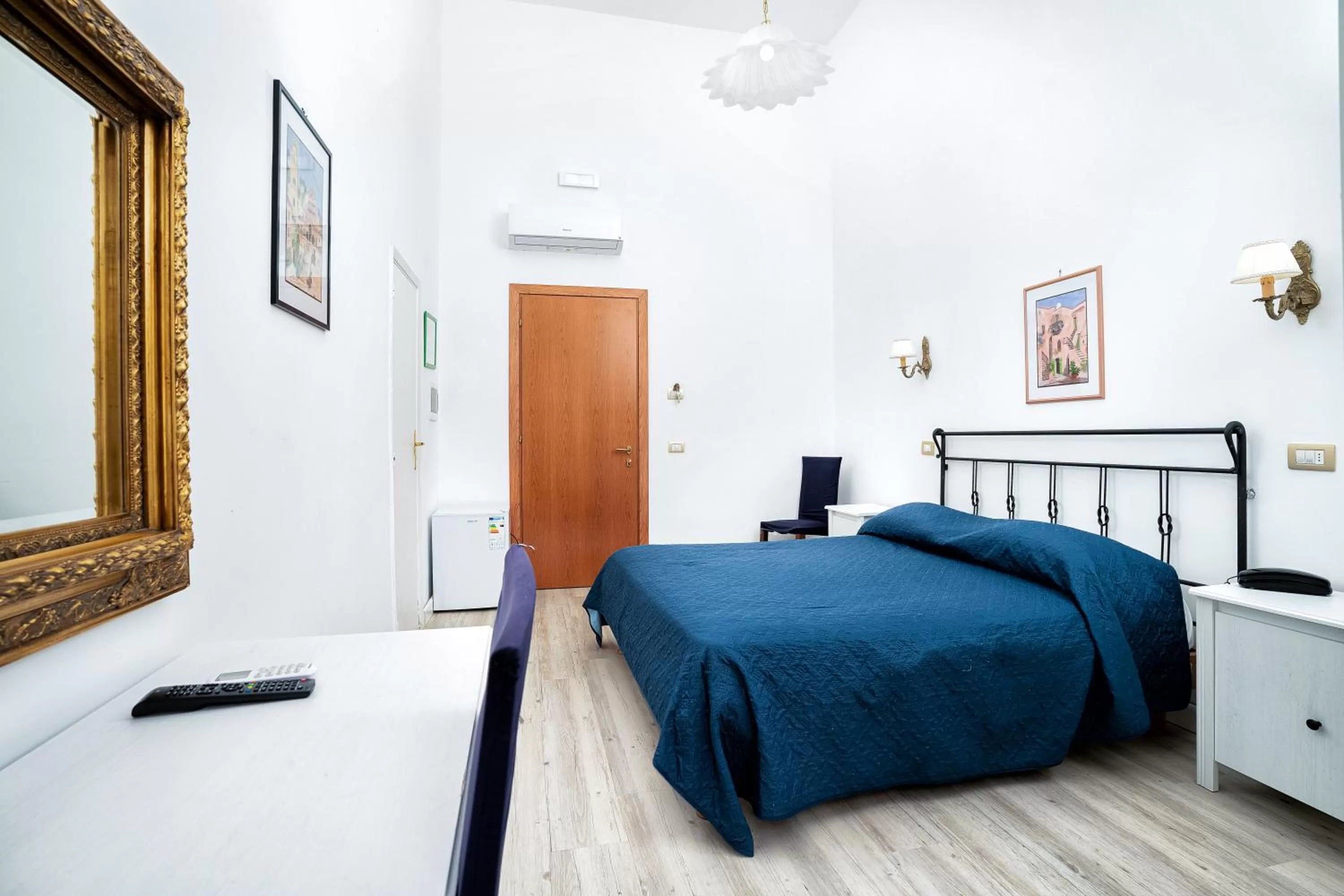 Bed in Hotel Fontana