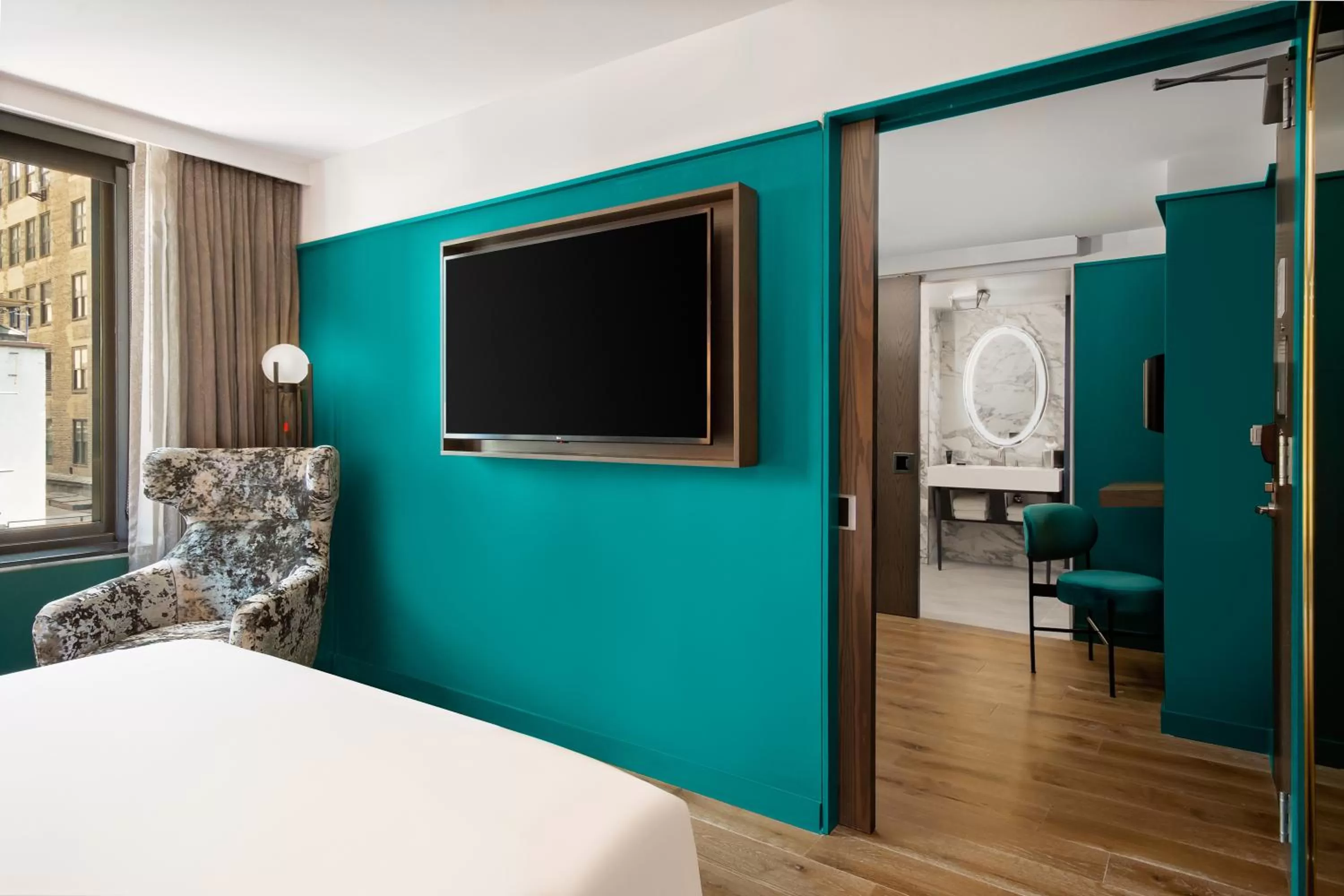 TV and multimedia, Bed in Hyatt Centric Midtown 5th Avenue New York