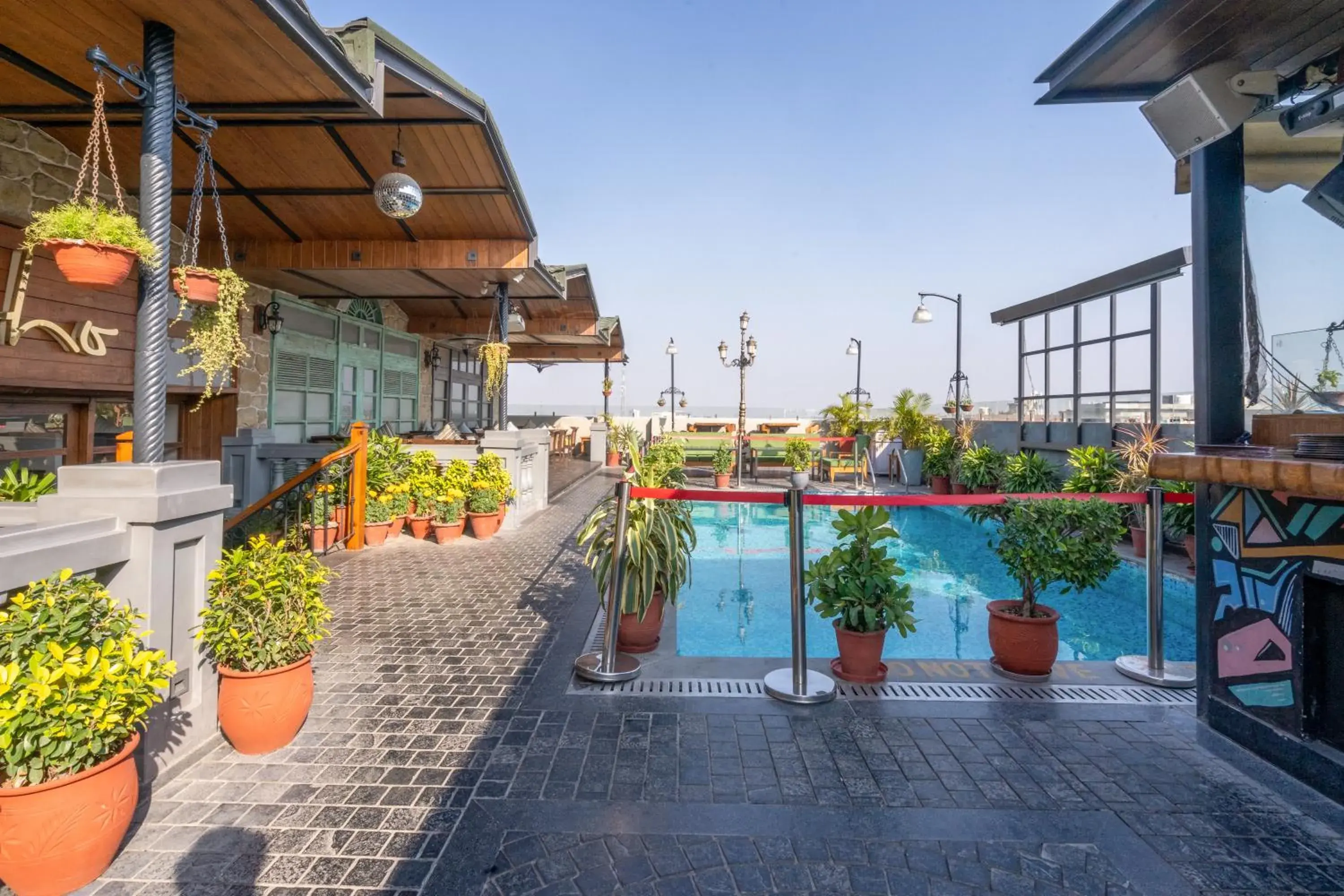 Pool view, Swimming Pool in Best Western Merrion