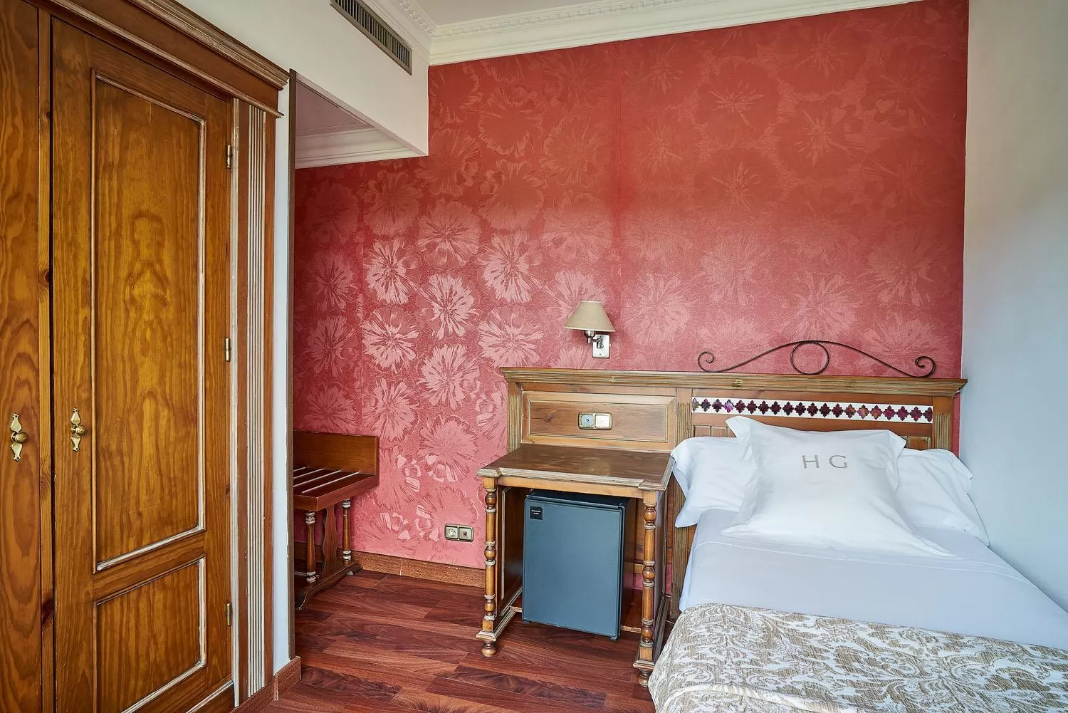 Photo of the whole room, Bed in Crisol Guadalupe