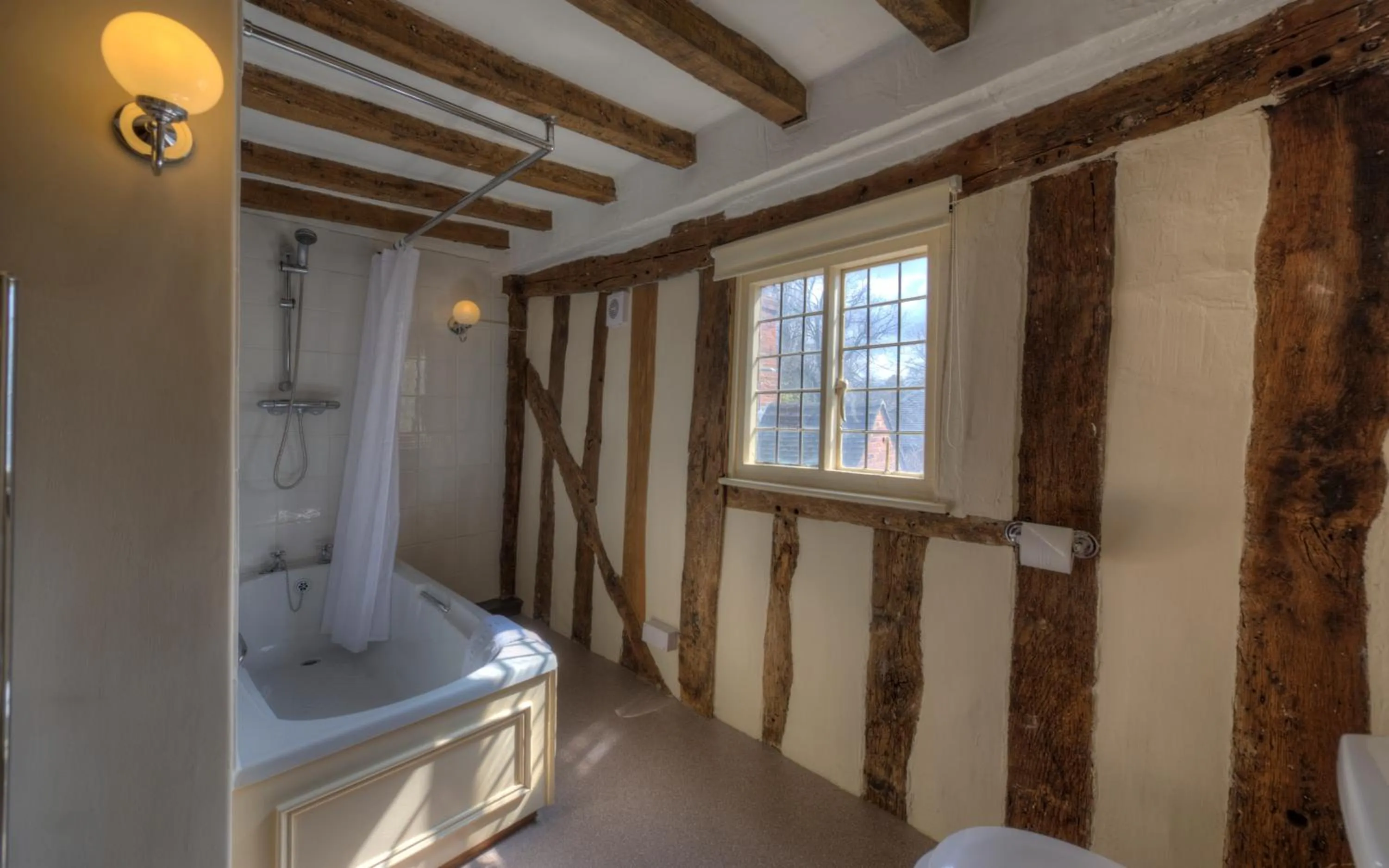 Day in Dog & Partridge by Chef & Brewer Collection