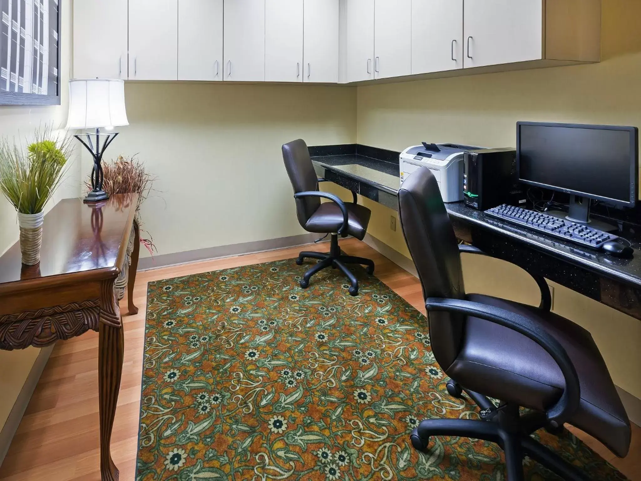 Business facilities, Business Area/Conference Room in Country Inn & Suites by Radisson, Oklahoma City at Northwest Expressway, OK