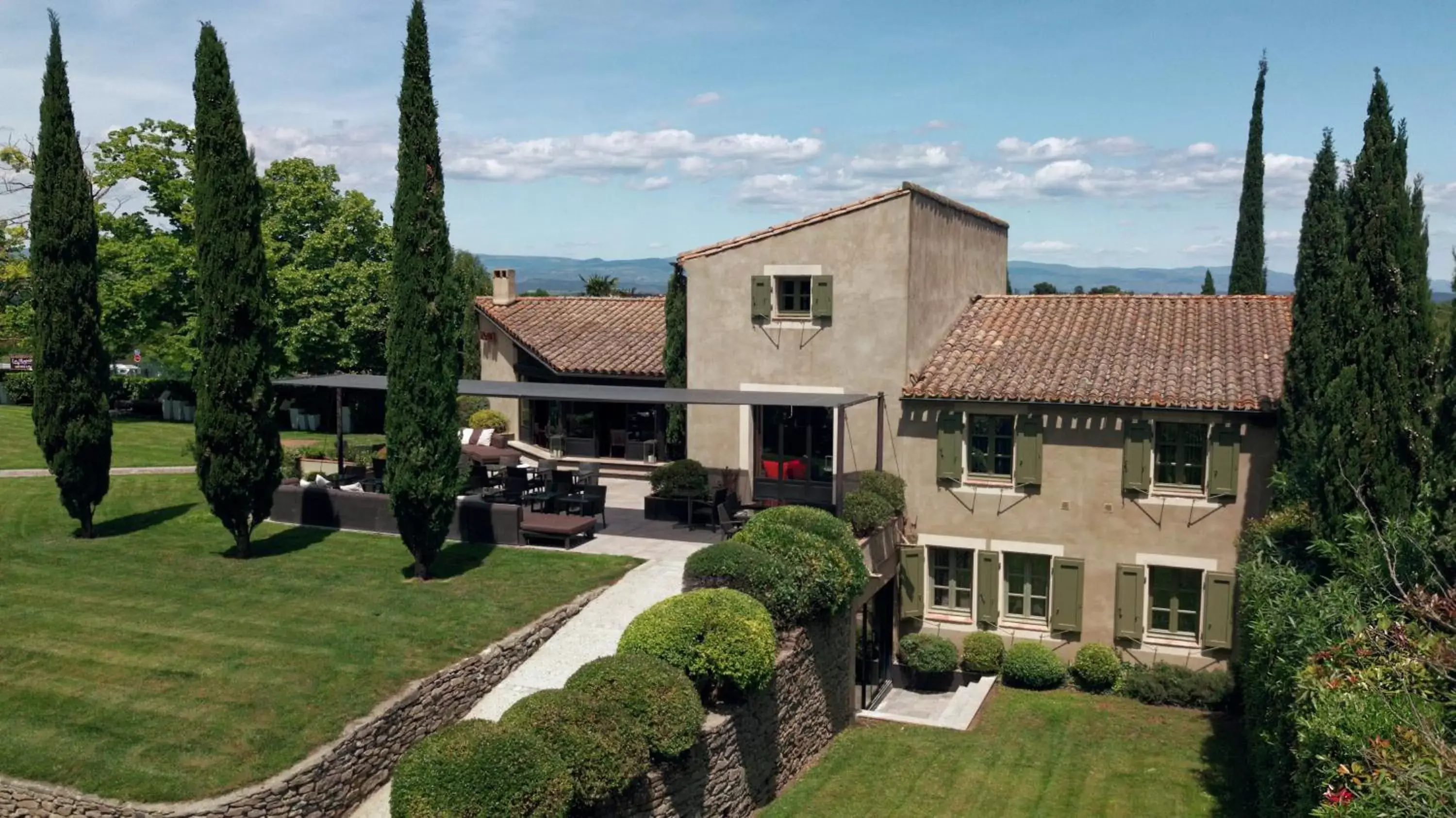 Bird's eye view, Property Building in Hôtel du Château & Spa - Les Collectionneurs