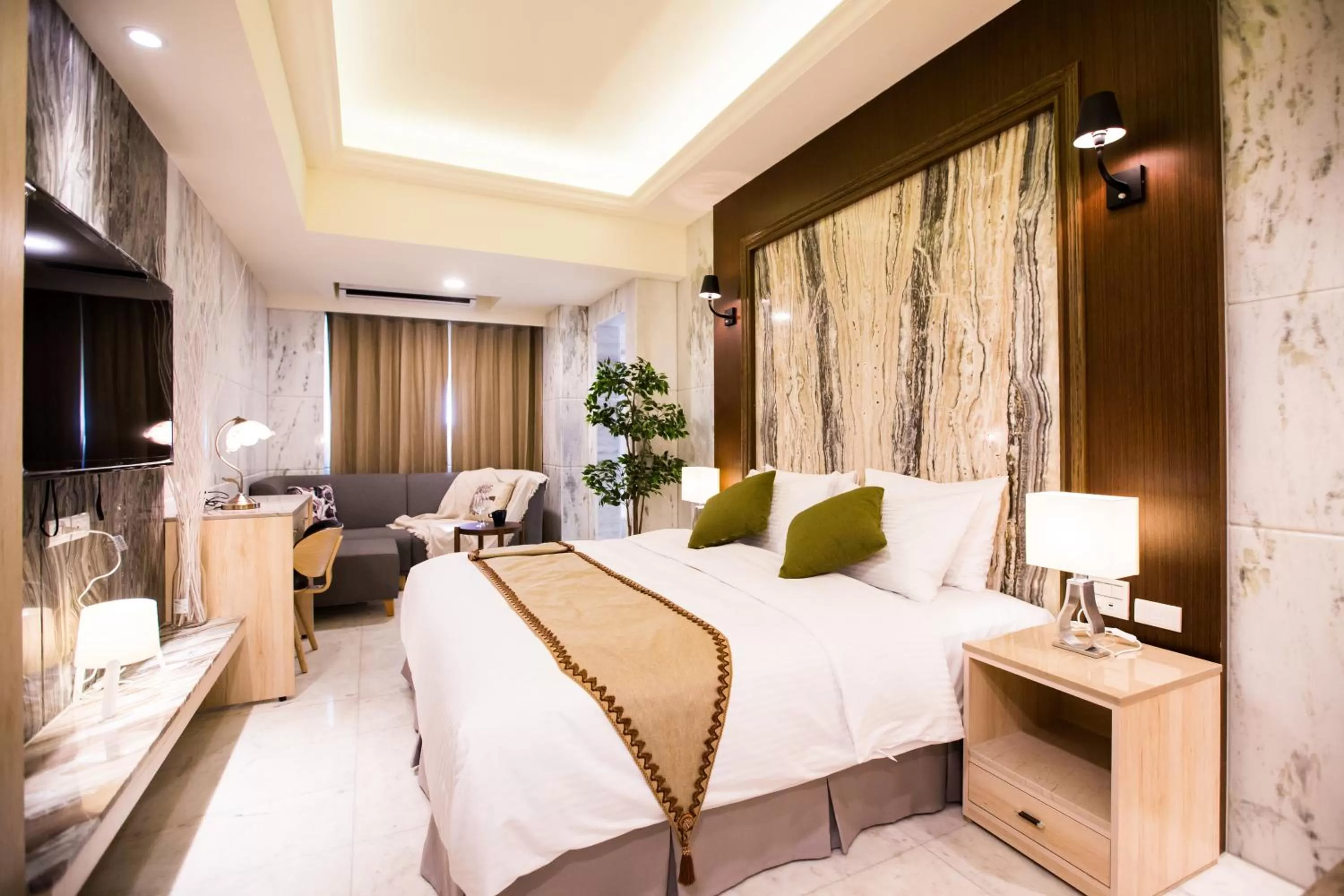 Bed in Hotel Maple Taiwan Boulevard