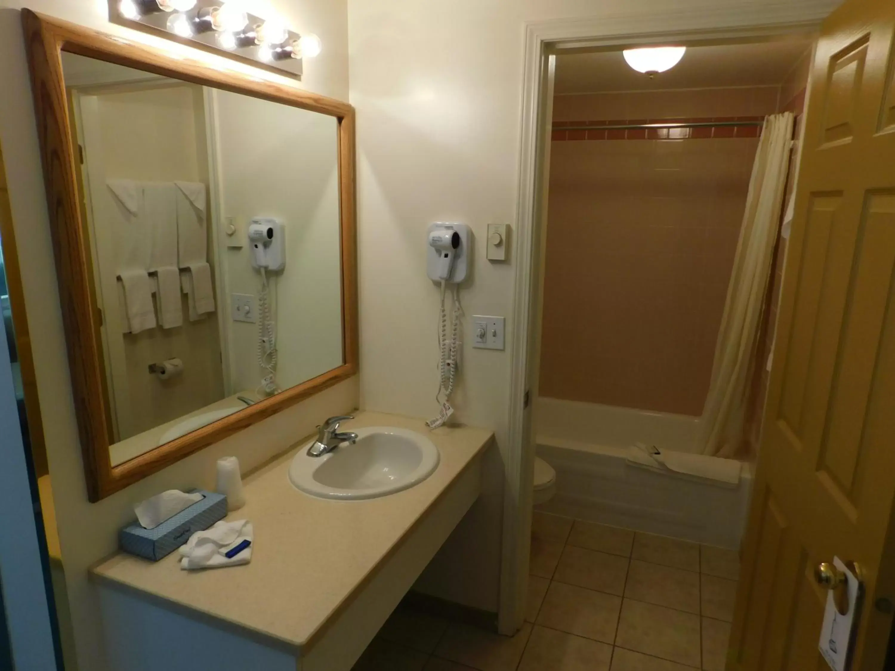 Bathroom in Western Budget Motel #1 Leduc/Nisku