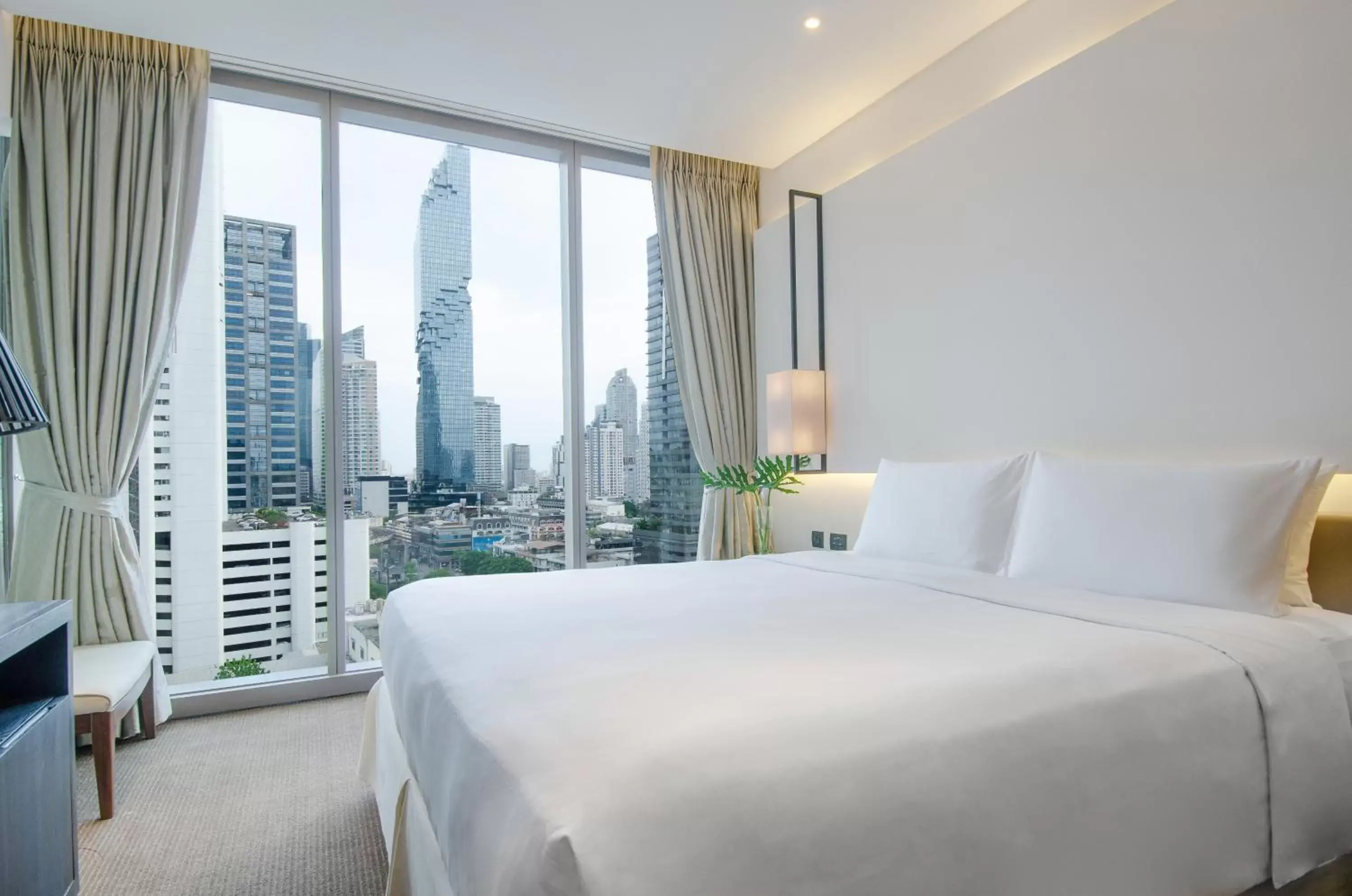 Bedroom, Bed in Amara Bangkok Hotel