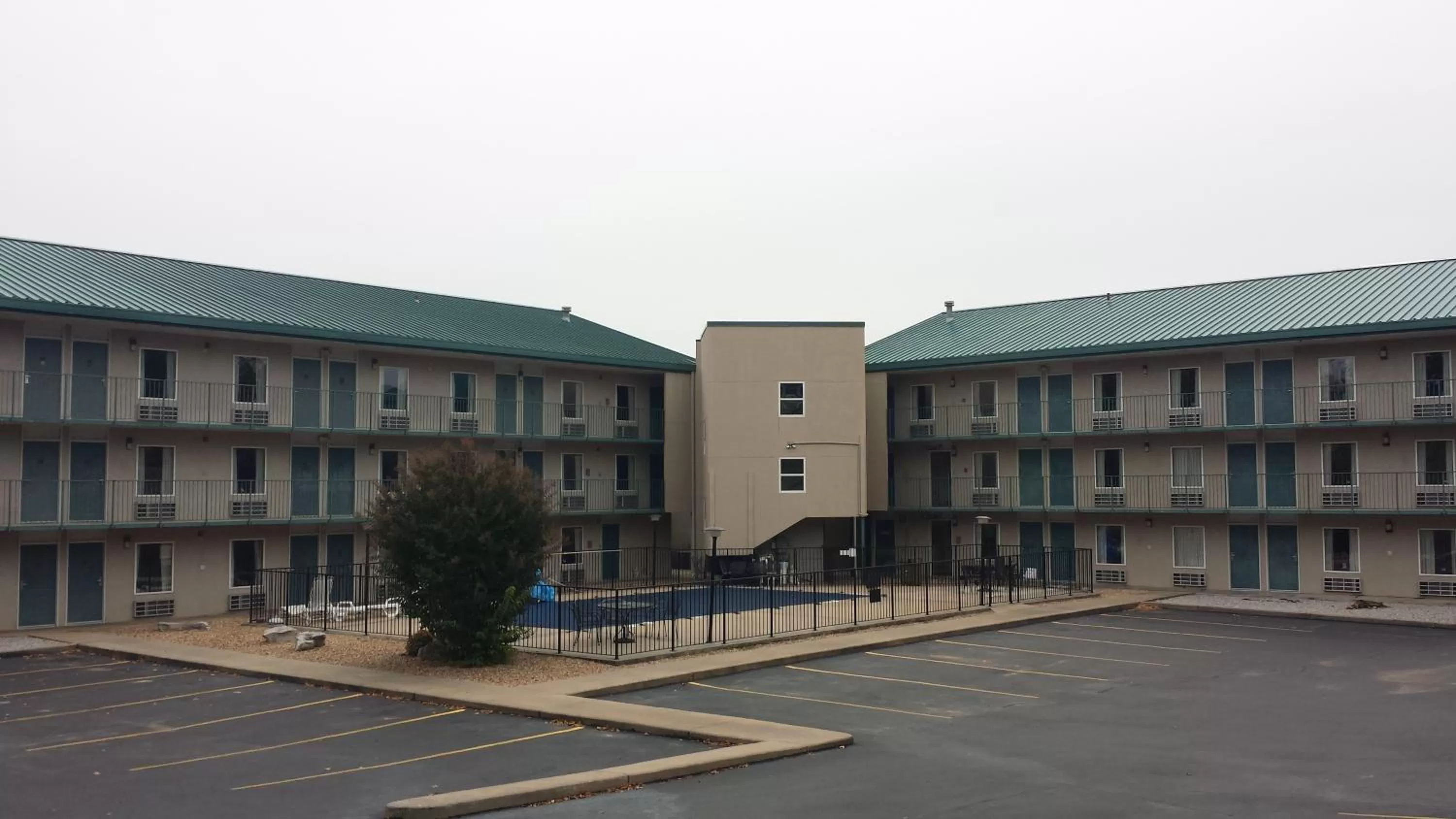 Property building in Days Inn by Wyndham Harrison