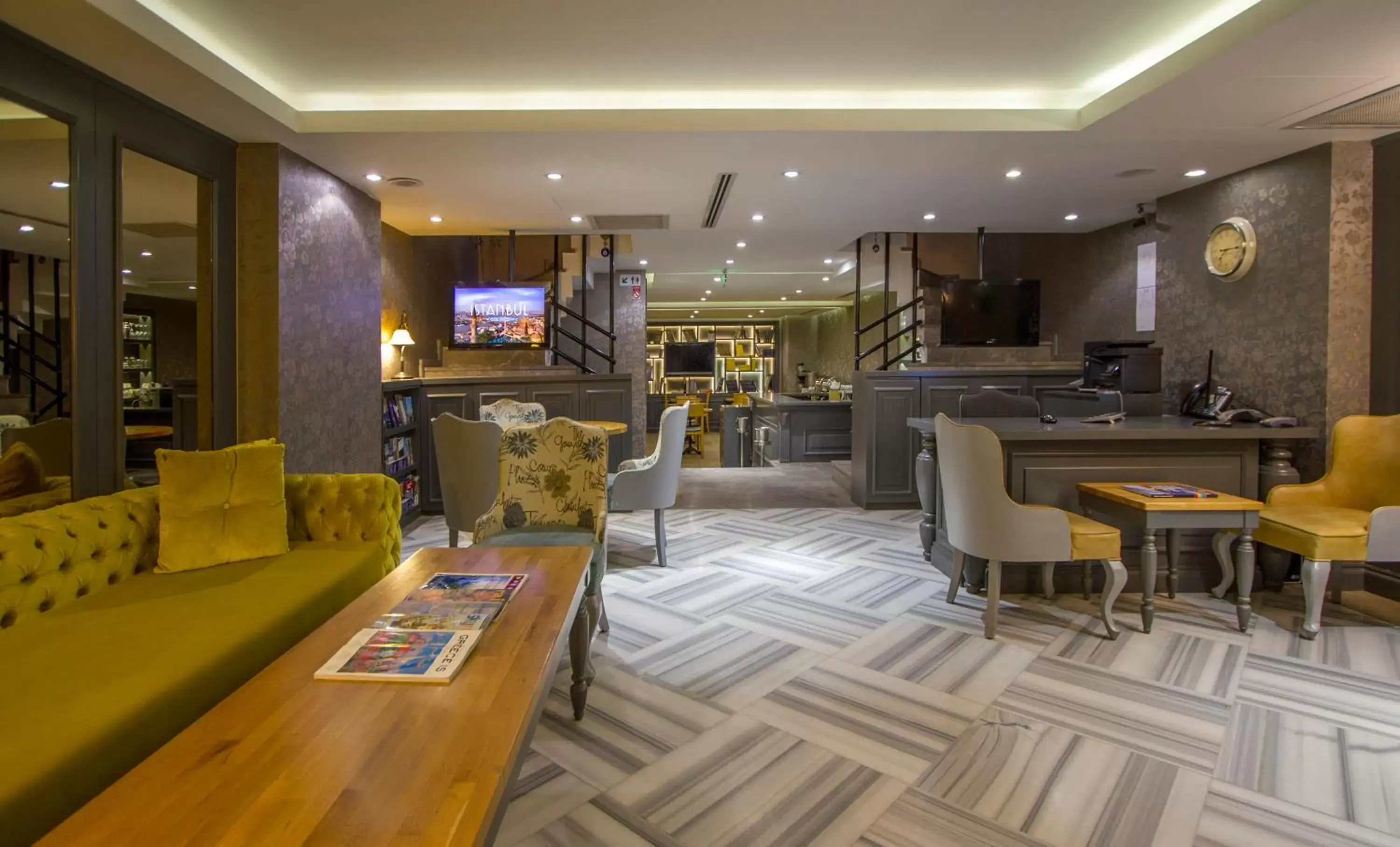 Lobby or reception, Lounge/Bar in Aston Hotel Taksim