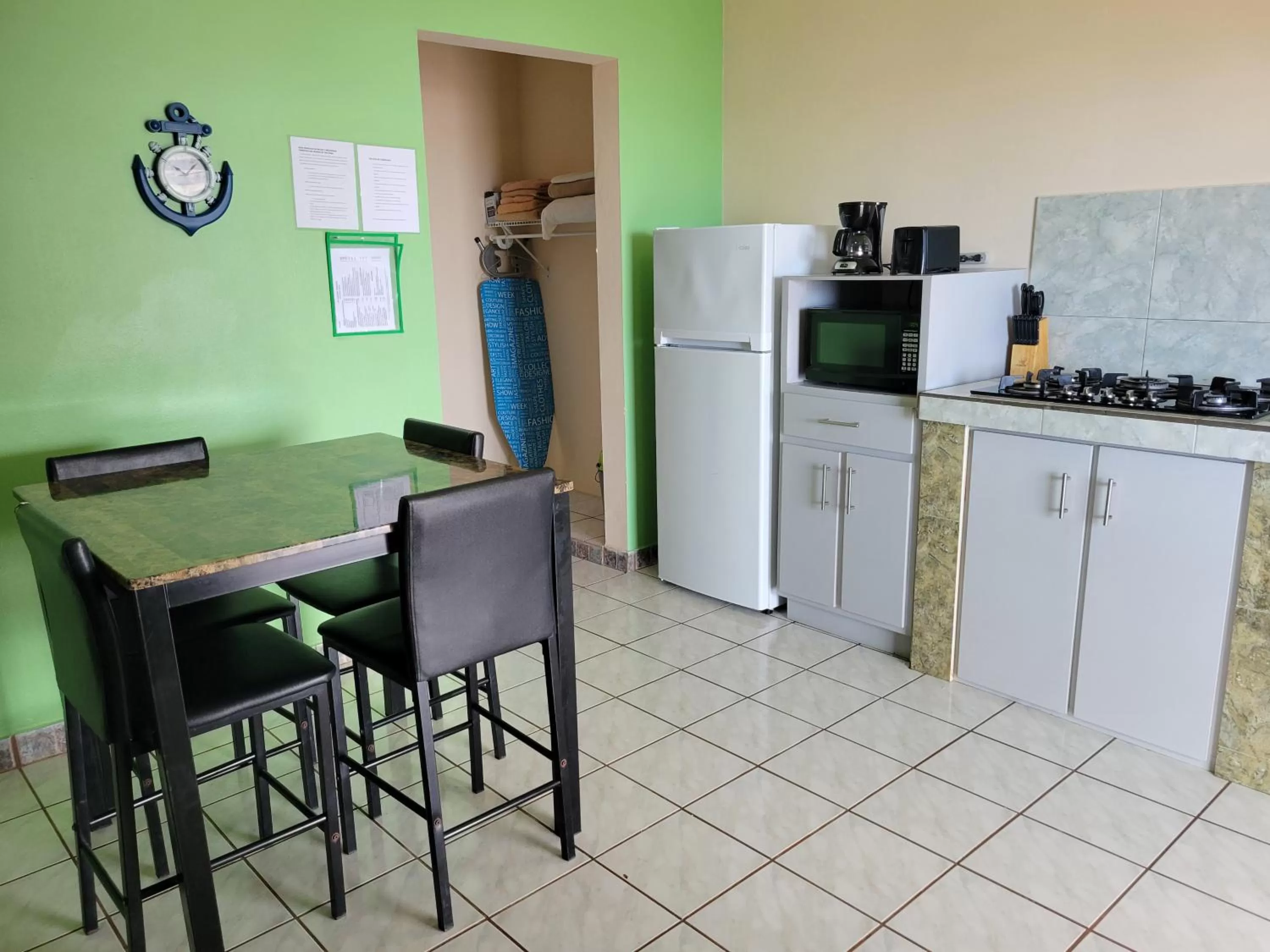 Kitchen or kitchenette in Aguada of the Seas