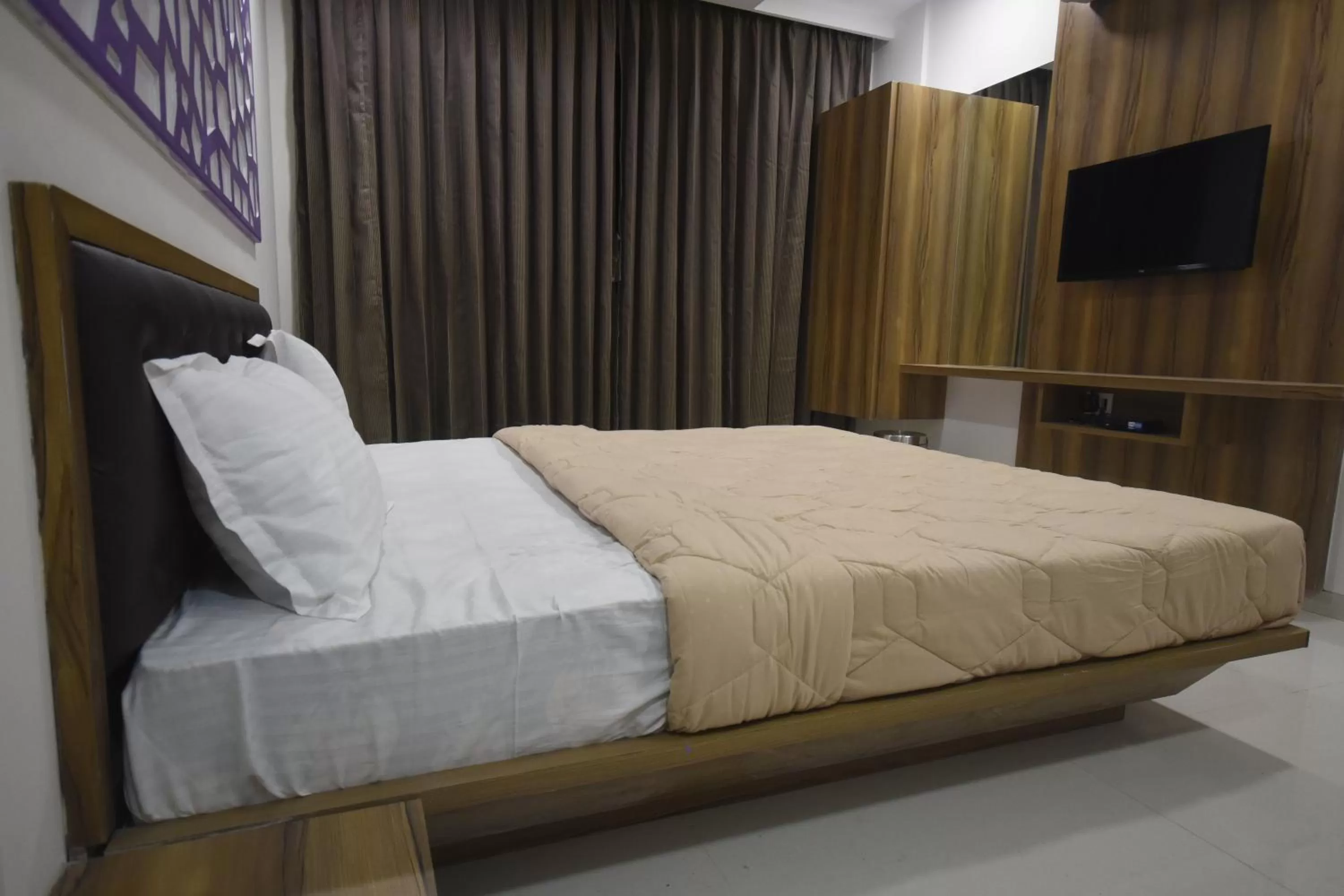 Bedroom, Bed in The Pacific Hotel