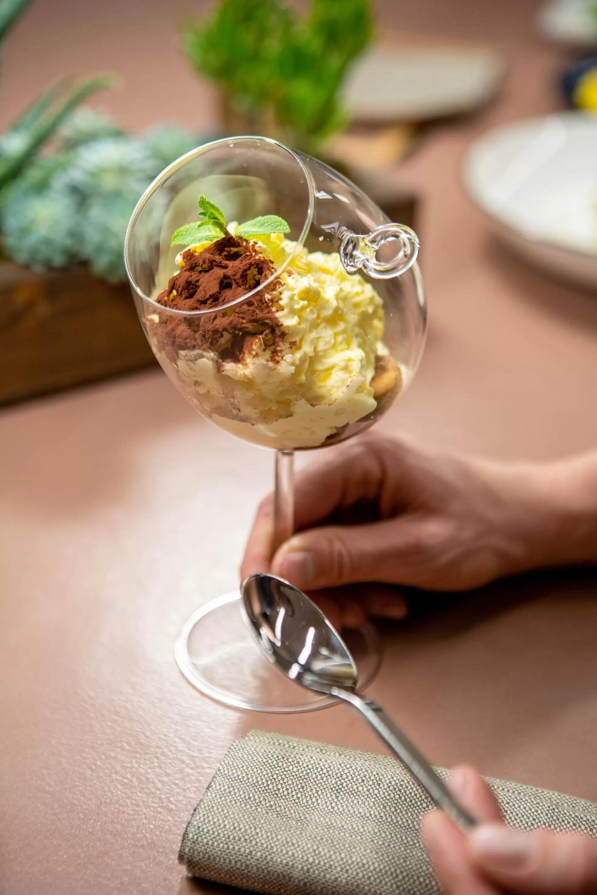 Food and drinks in INNSiDE by Meliá Milano Torre GalFa