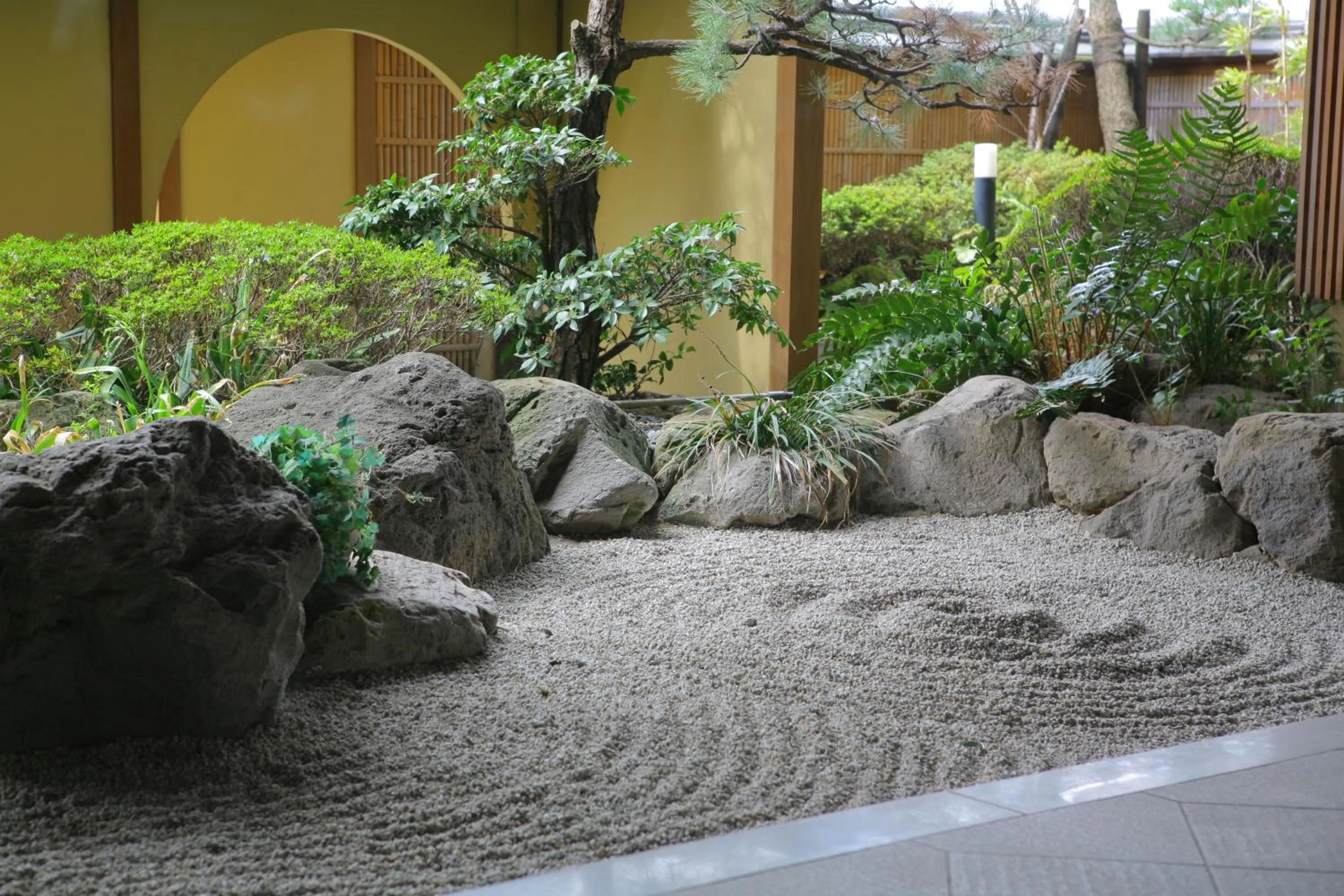 On site in Grandia Housen