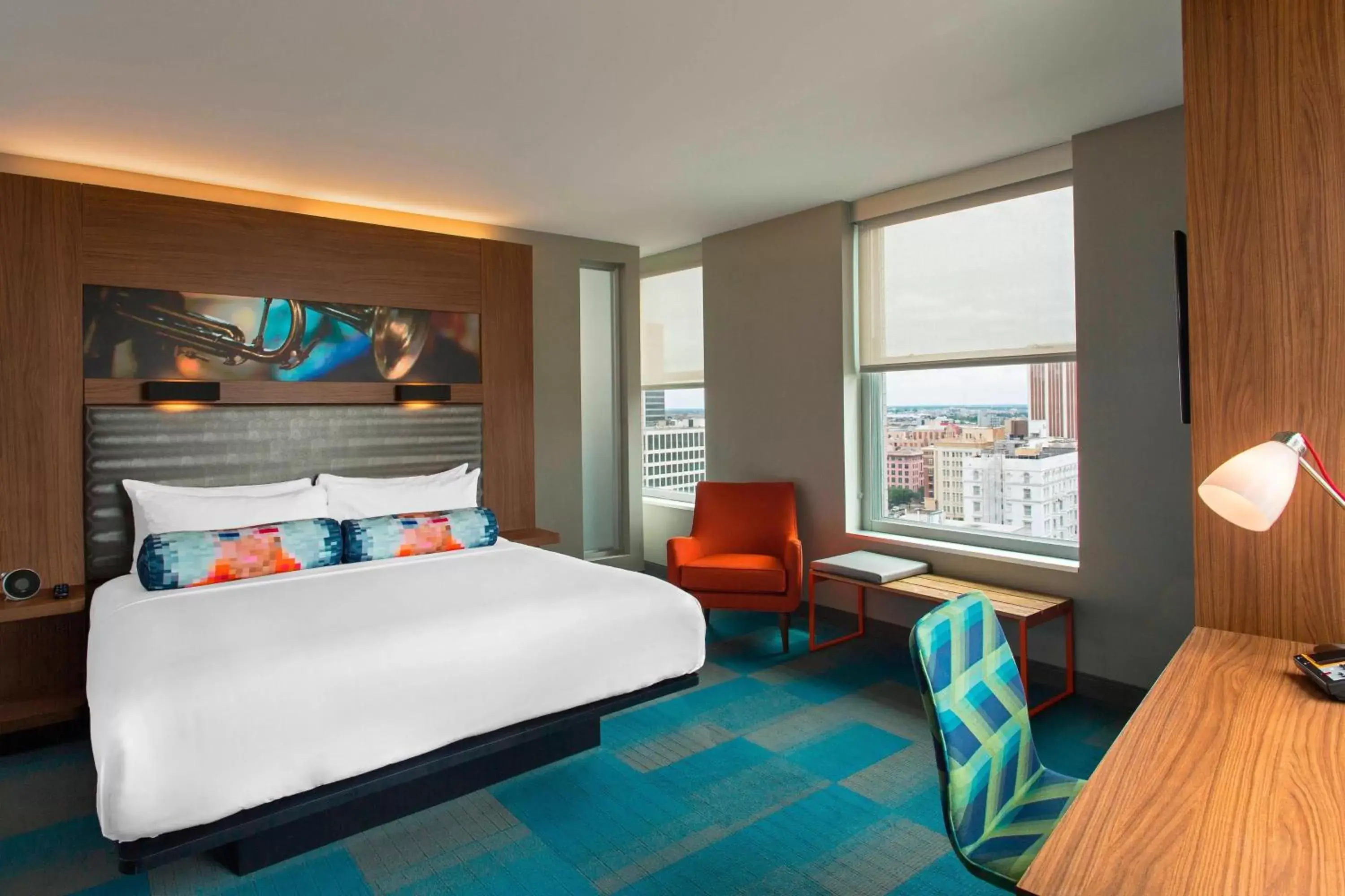 Photo of the whole room in Aloft New Orleans Downtown