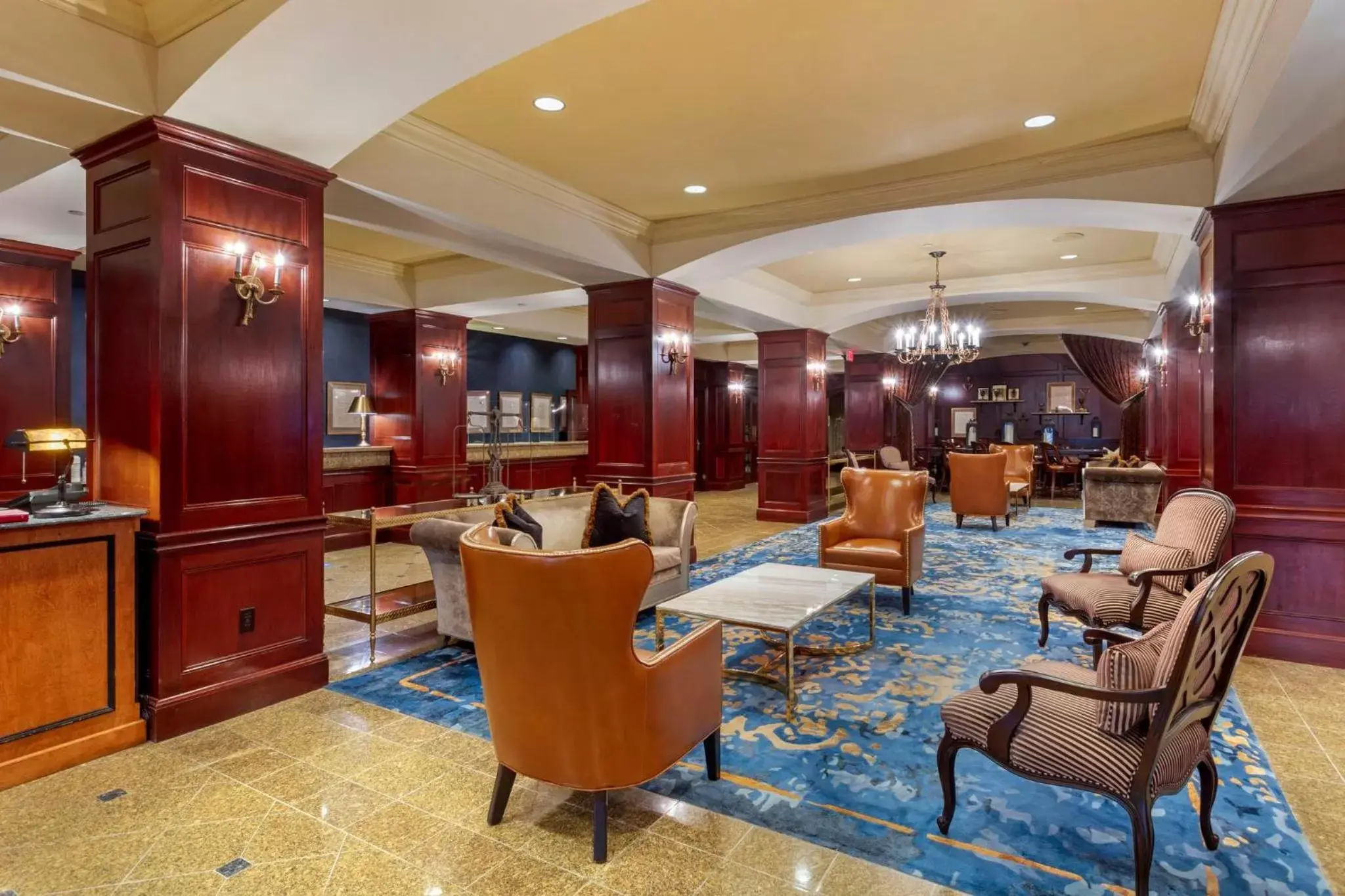 Lobby or reception, Lounge/Bar in Omni New Haven Hotel at Yale