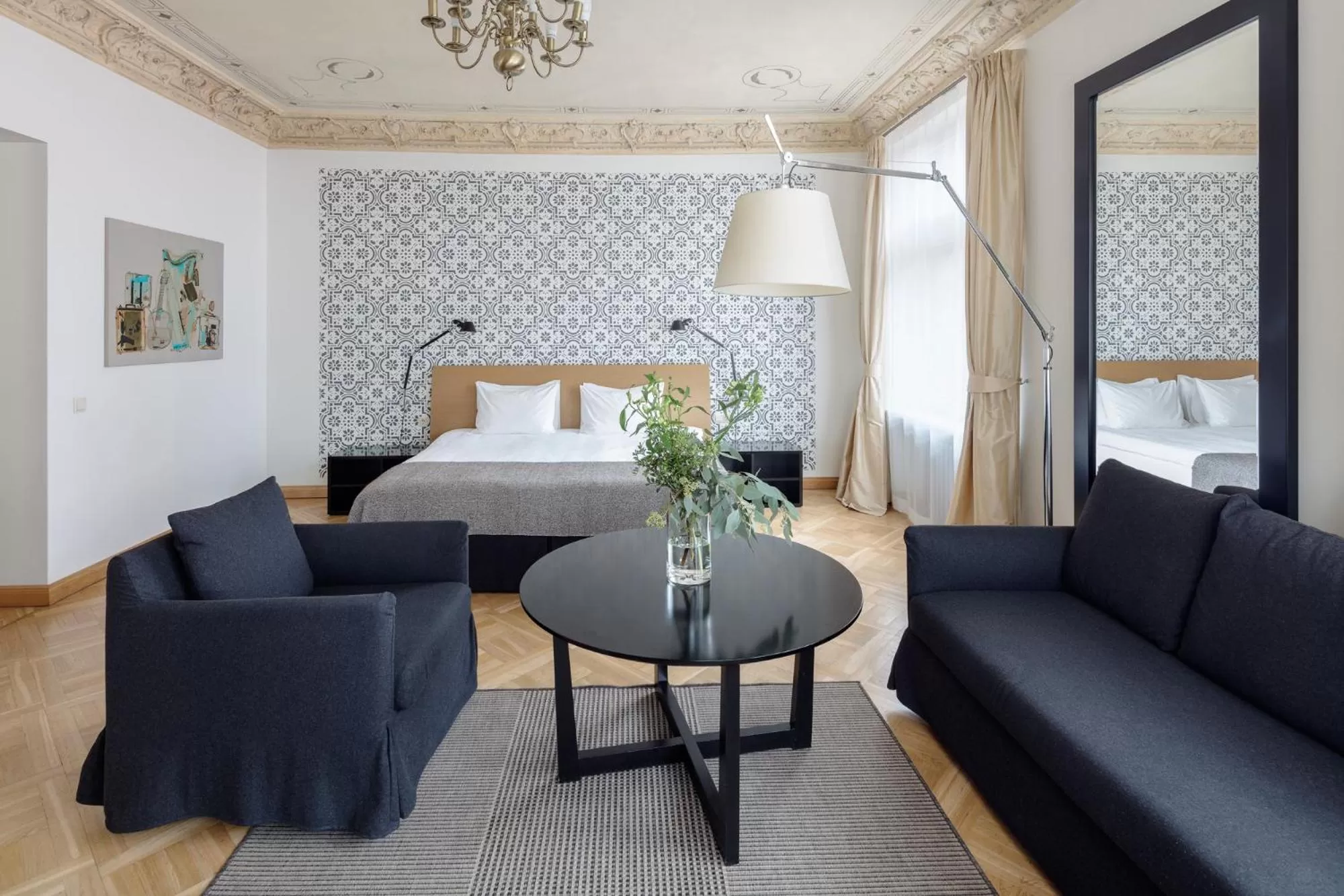 Living room, Bed in Neiburgs Hotel