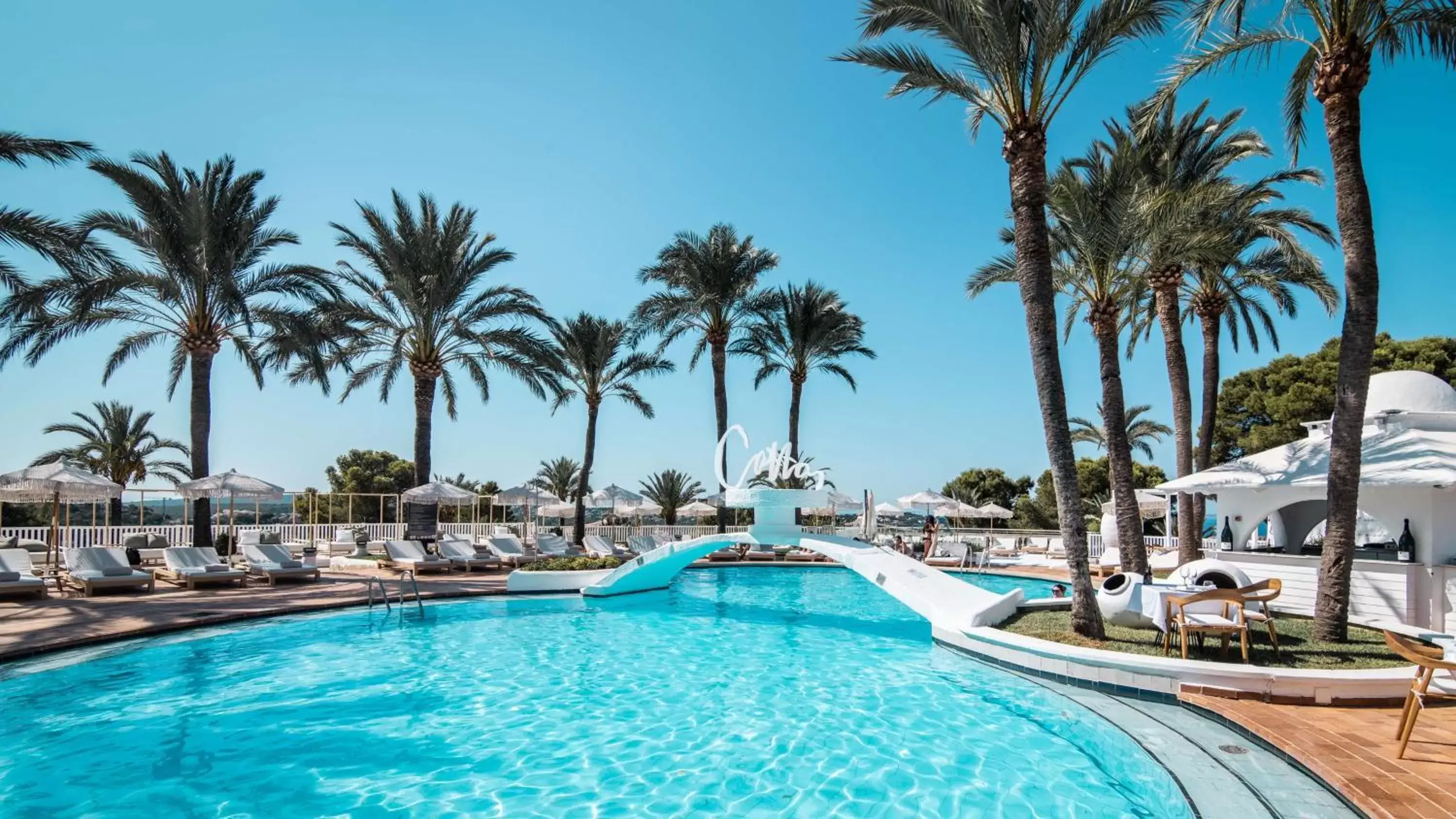 Restaurant/places to eat, Swimming Pool in Hilton Mallorca Galatzo