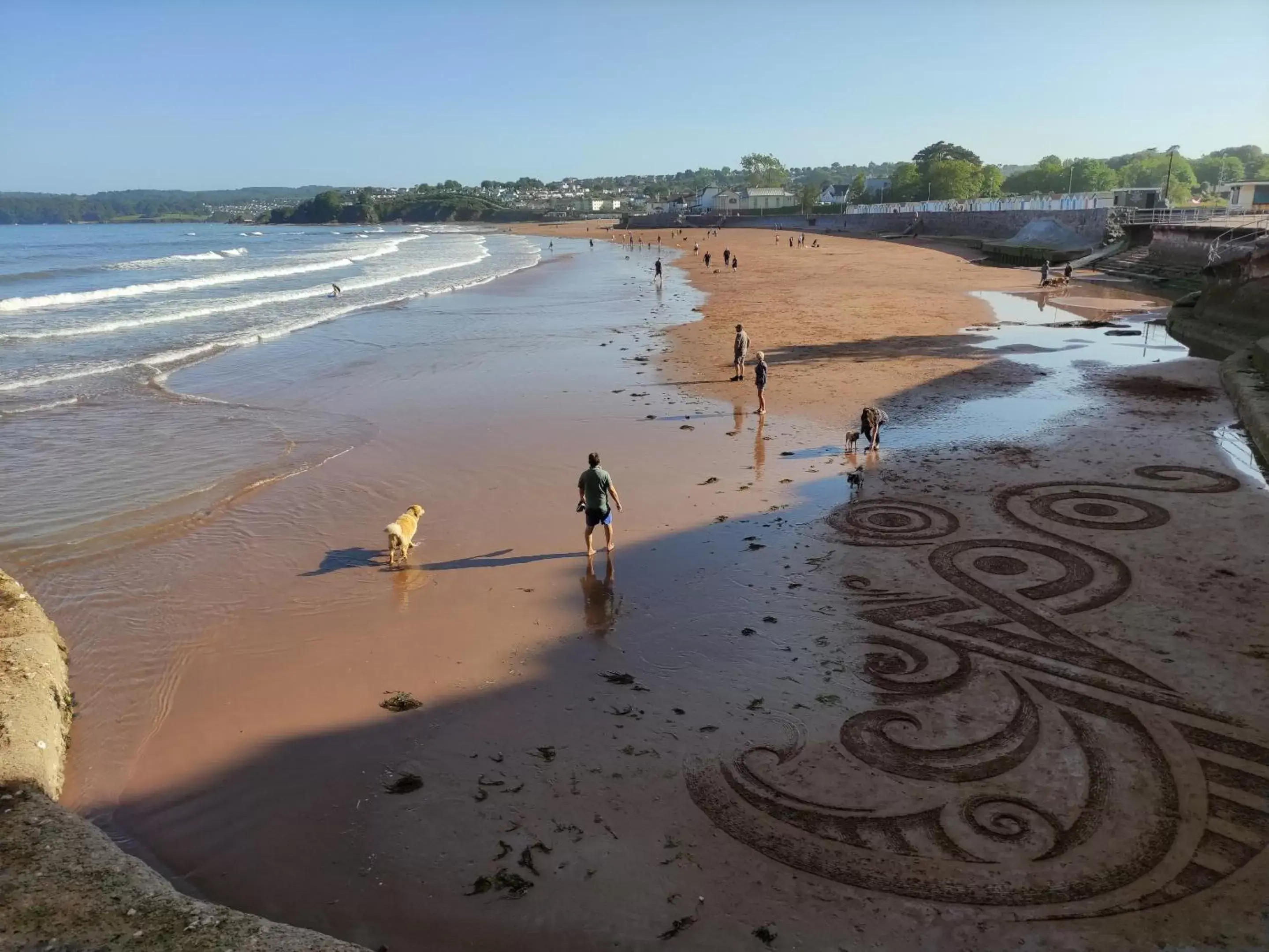 Neighbourhood, Beach in Cleve Court Hotel