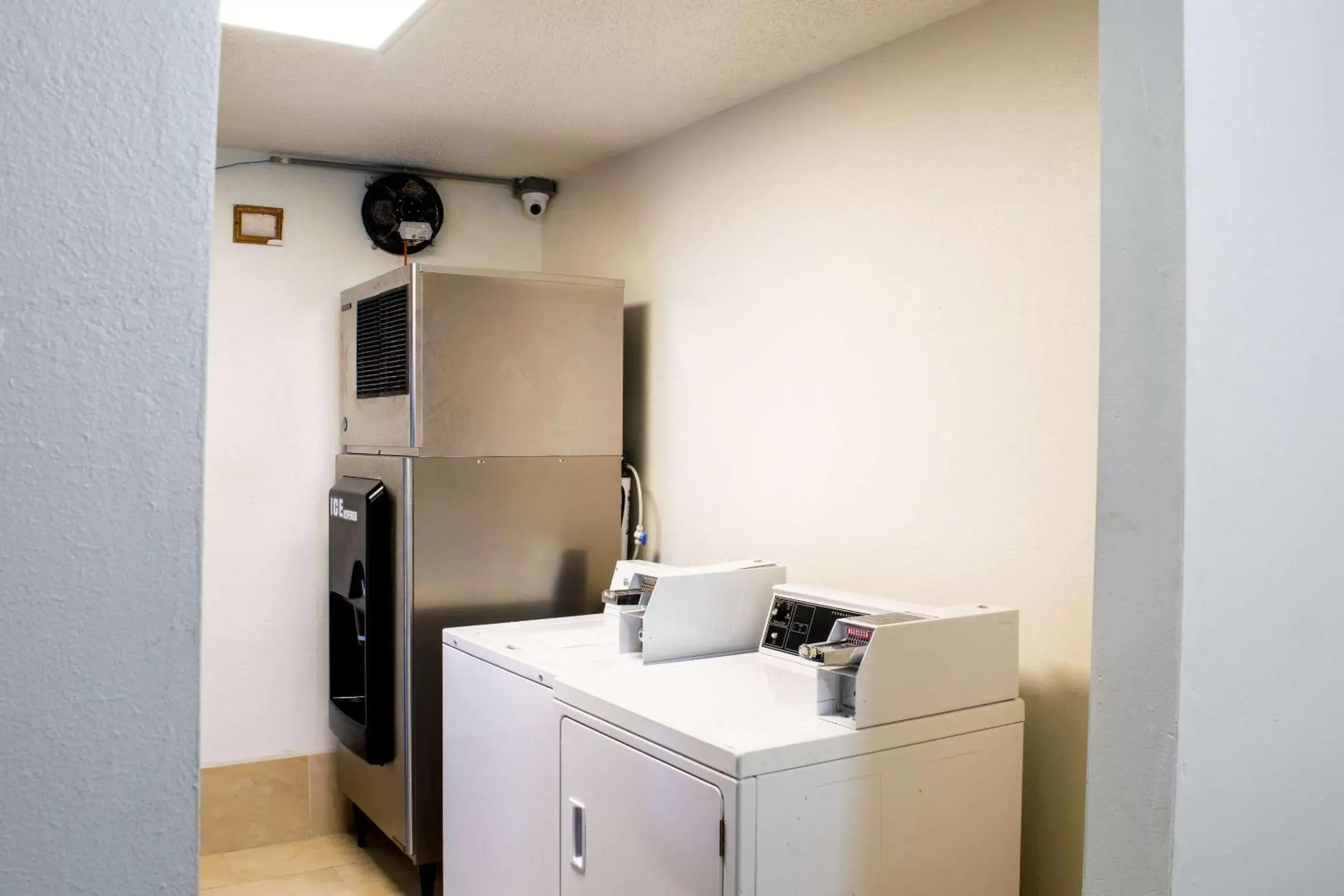 On site, Kitchen/Kitchenette in Quality Inn Plainfield - Indianapolis West
